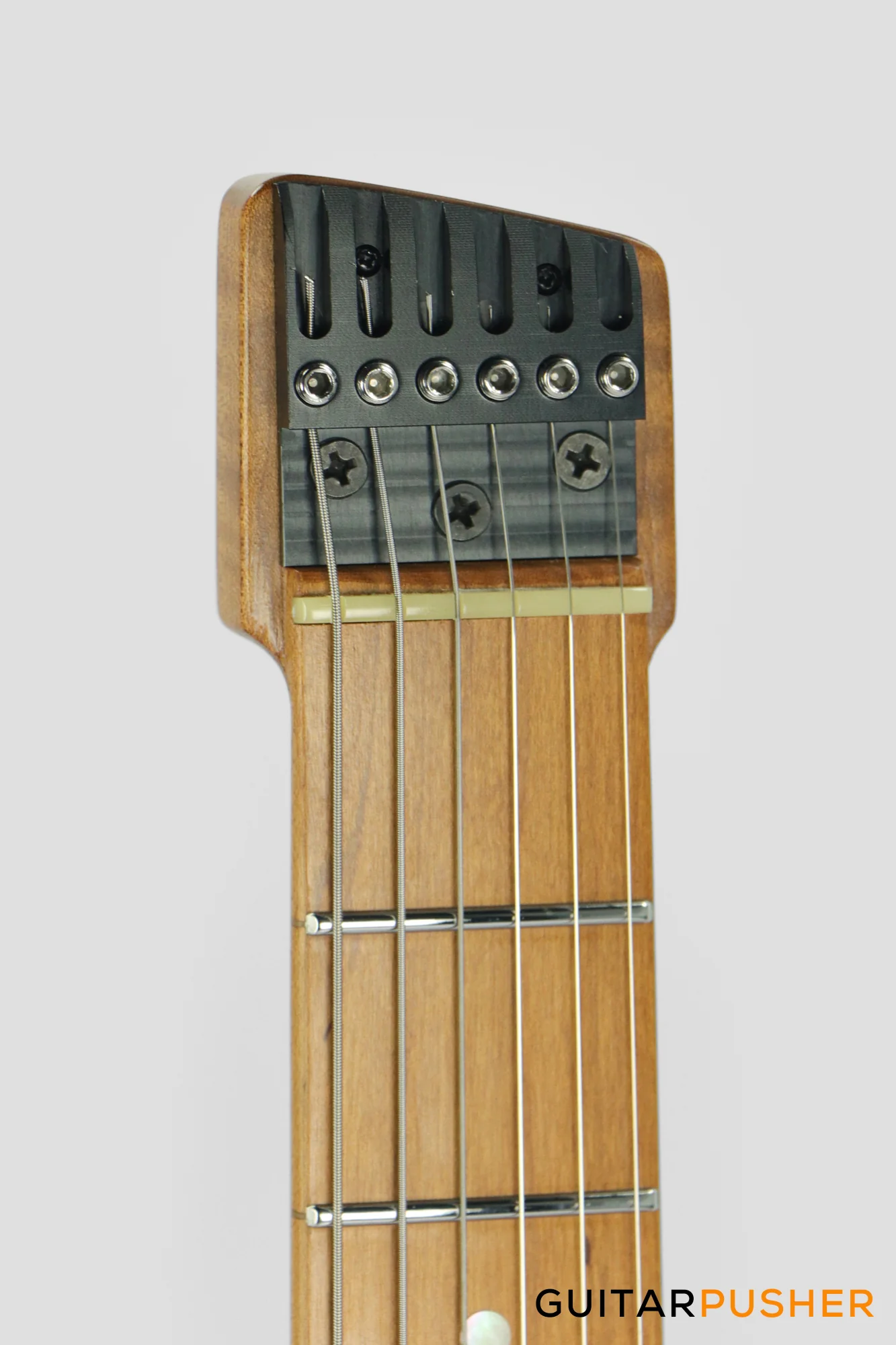 Aguda Musicboy Pro Headless Electric Guitar Alder Body Roasted Maple Fretboard - Metallic Blue w/ Pearloid Pickguard - Image 6