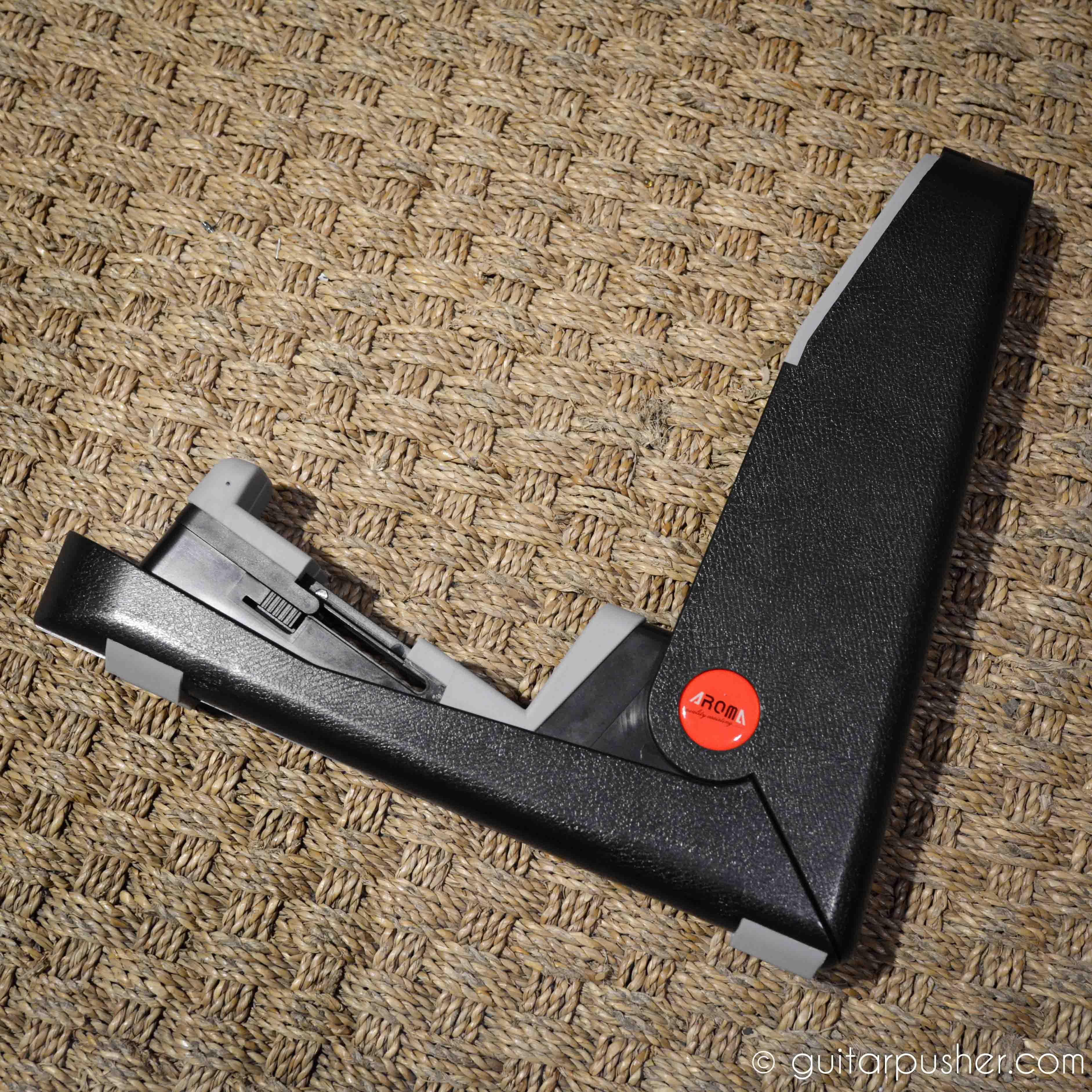 Aroma Folding Guitar Stand - Image 4