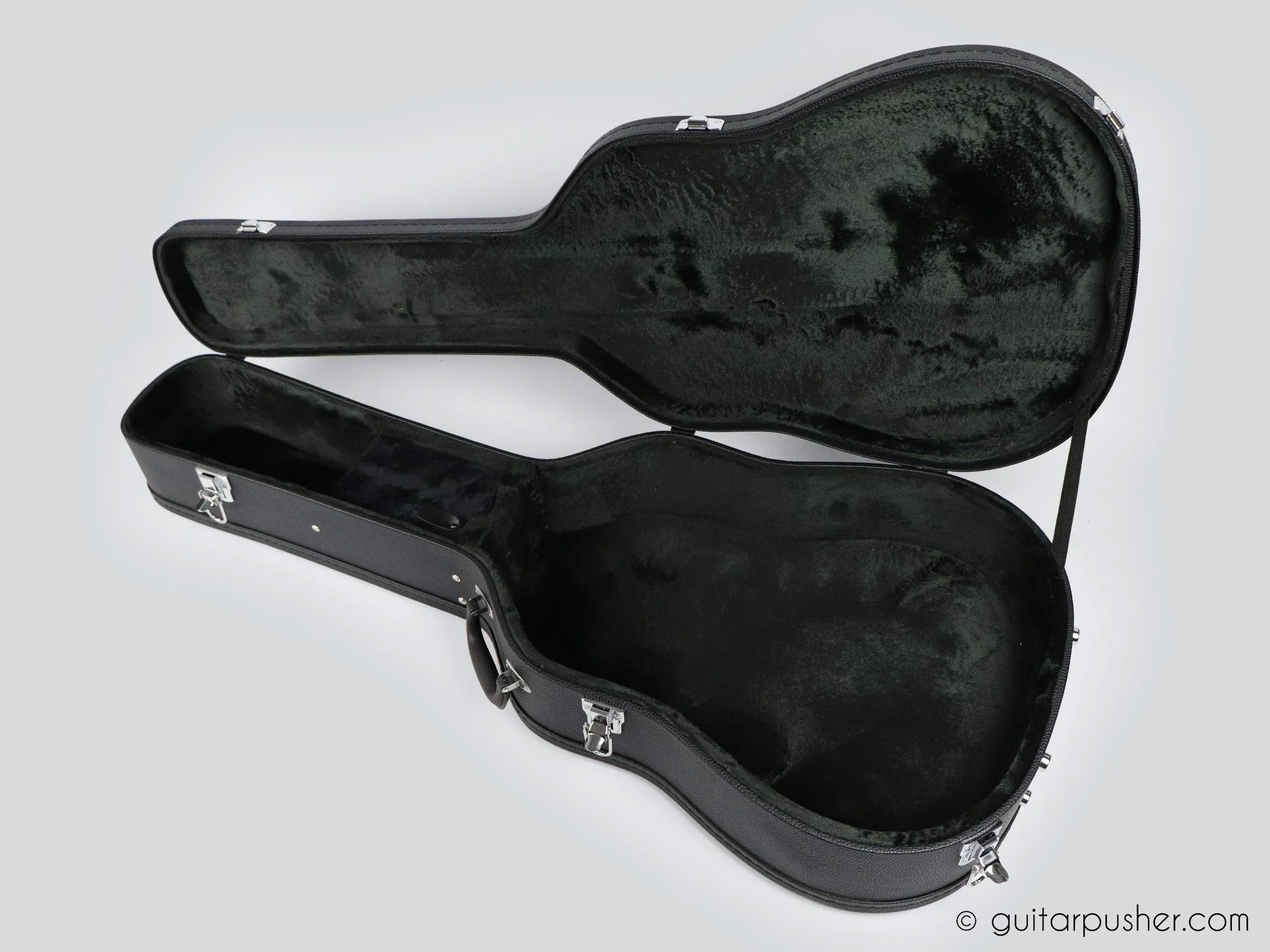 HC-040 Black hard case for Acoustic Guitar - Image 12