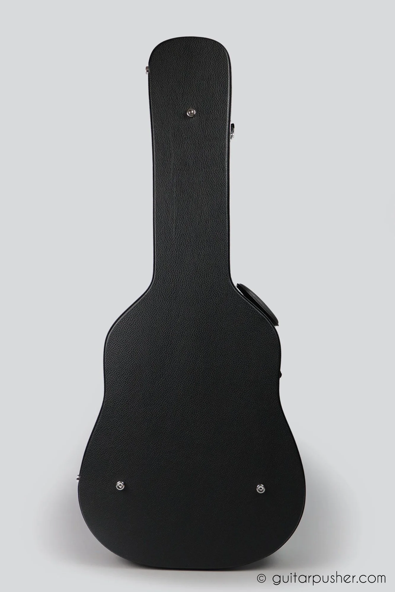 HC-040 Black hard case for Acoustic Guitar - Image 4