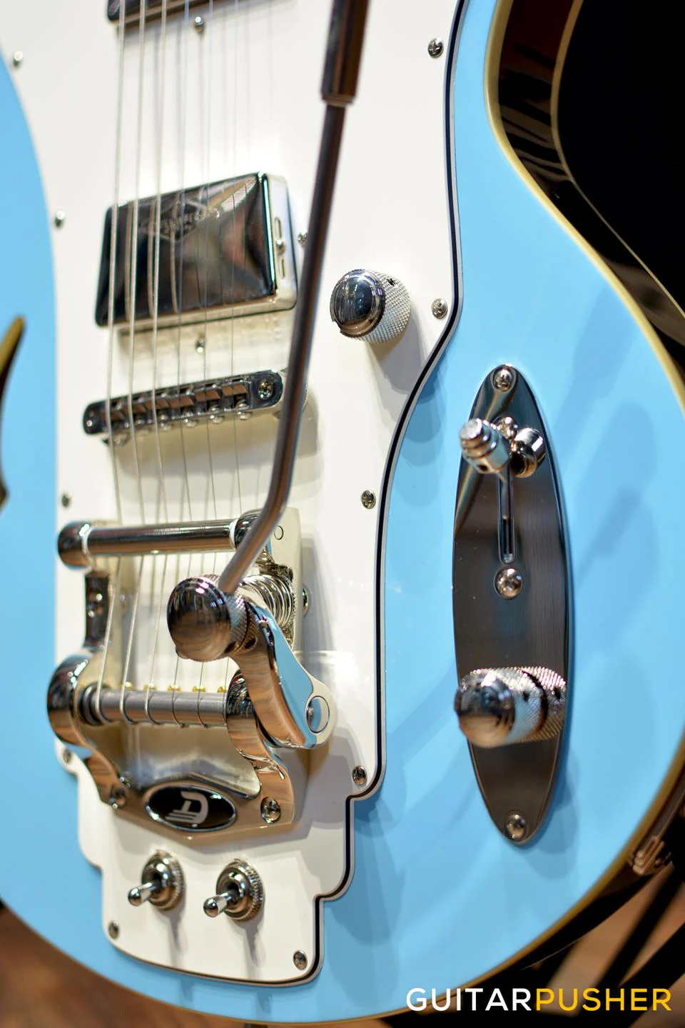 Duesenberg Guitars Julia Electric Guitar (Narvik Blue) w/ Hard Case - Image 6