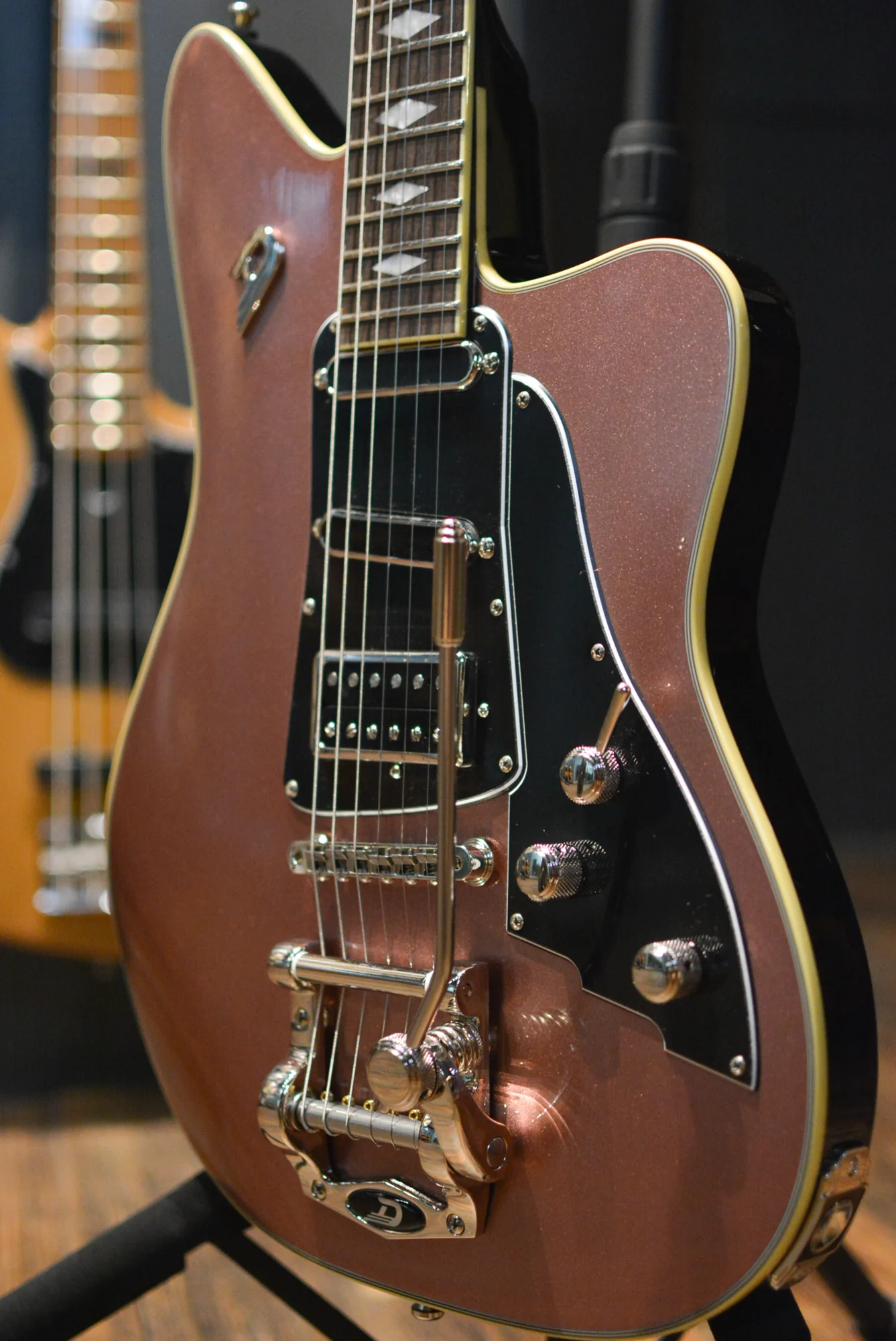 Duesenberg Guitars Paloma Electric Guitar (Catalina Sunset Rose) w/ Hard Case - Image 3