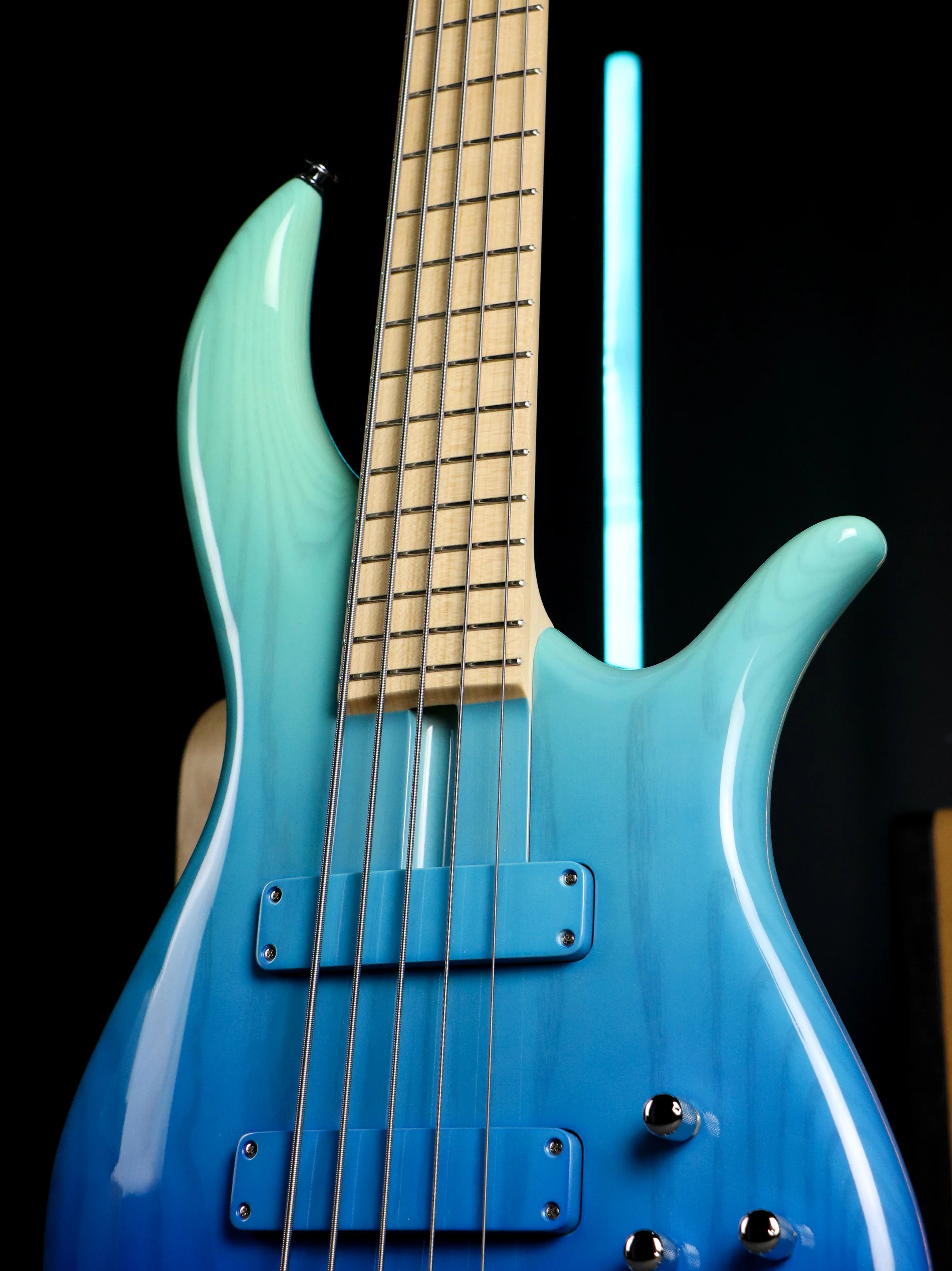 FBASS BN5 5-String Bass (Aqua Fade Gloss) - Ash Body, Maple Fingerboard - Image 2