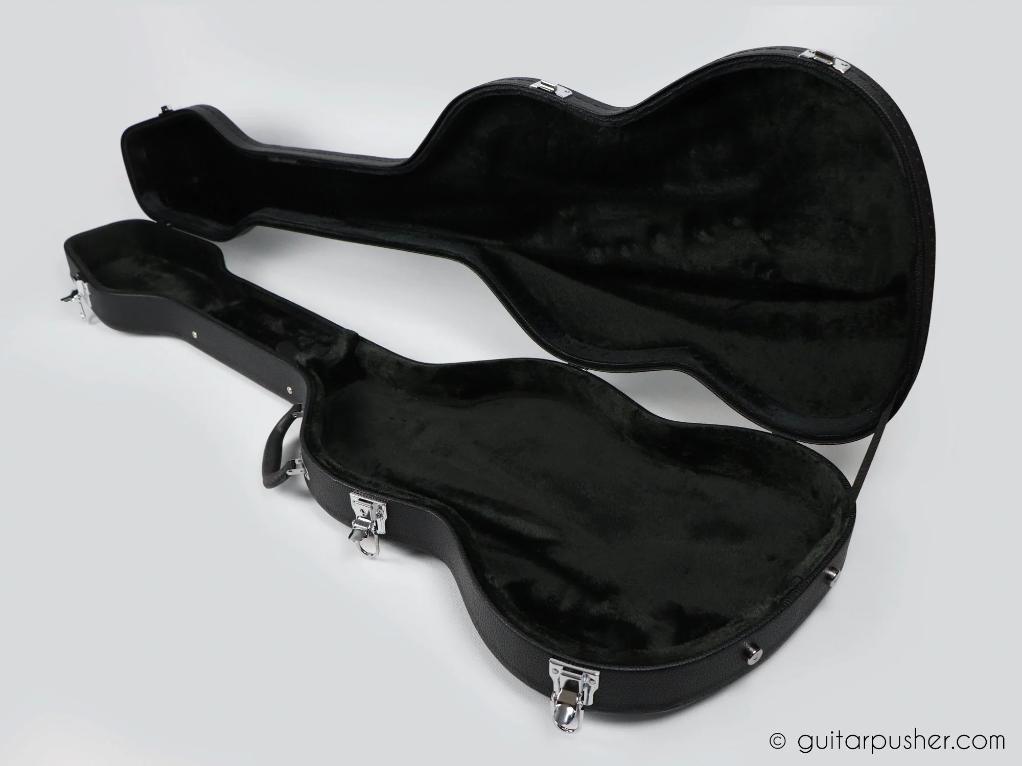 G-Craft HC-018 Hard Case for Electric BASS - Image 9