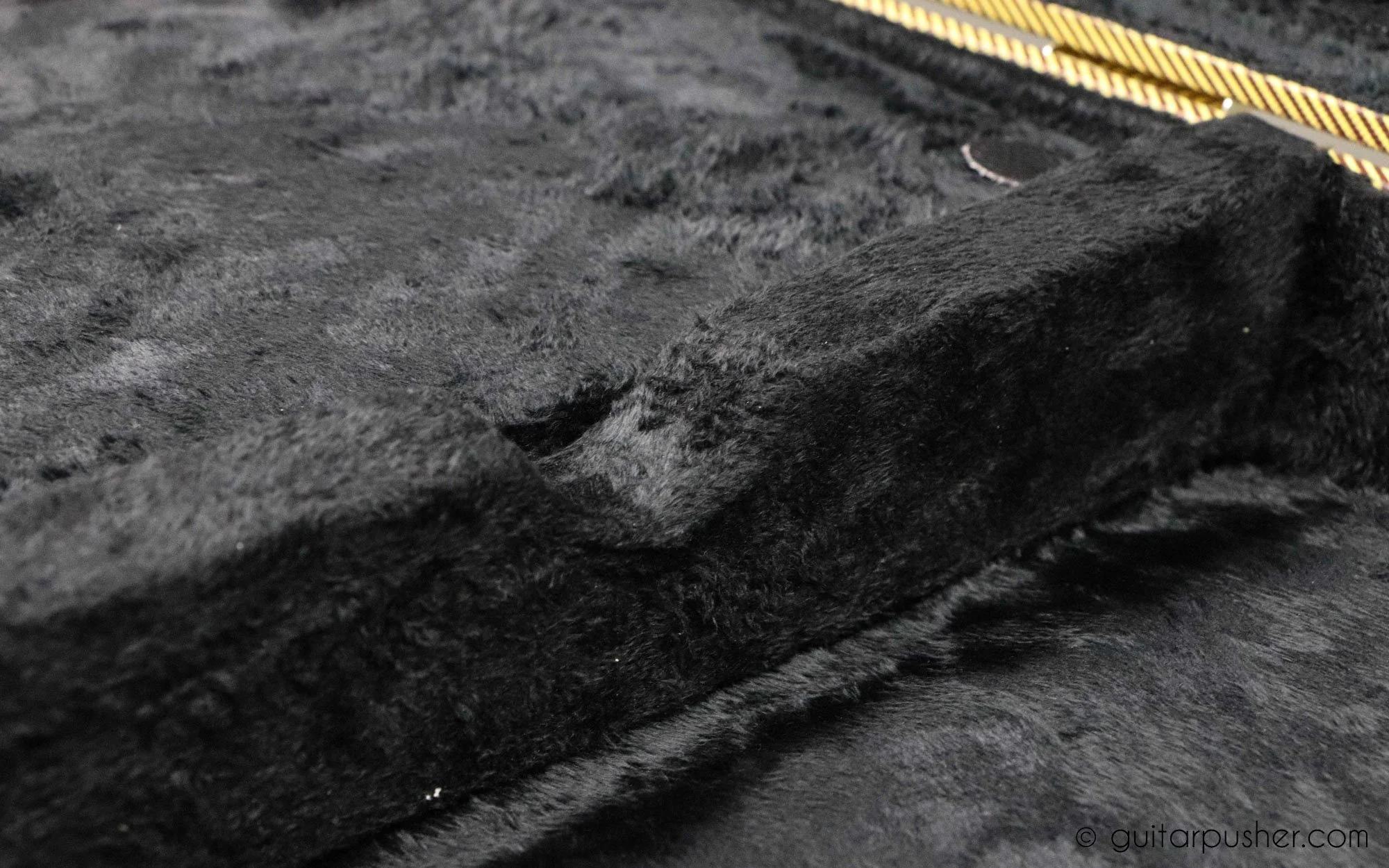 G-Craft HC-136 Deluxe Hard Case for Electric BASS - Tweed - Image 13