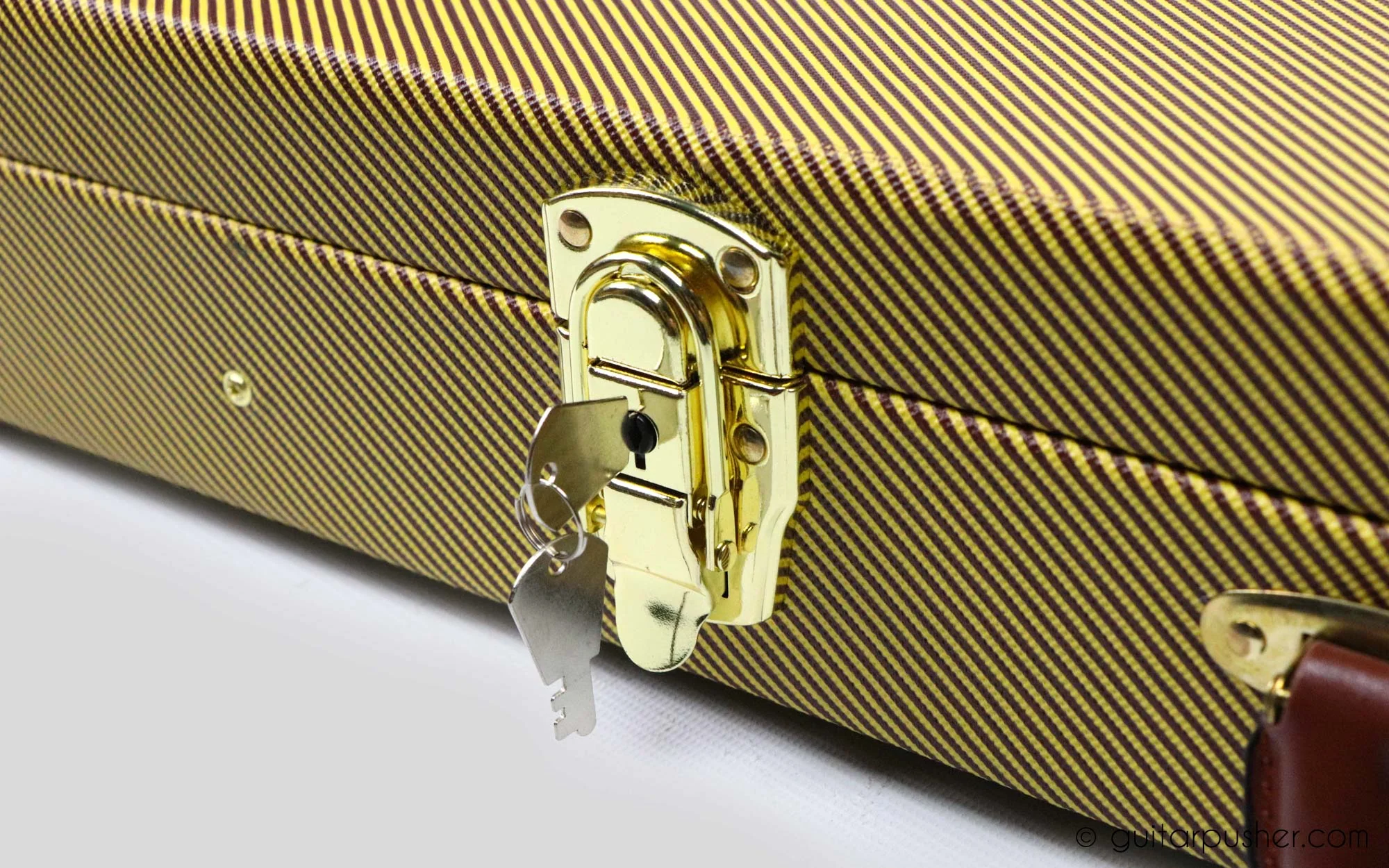 G-Craft HC-136 Deluxe Hard Case for Electric BASS - Tweed - Image 16