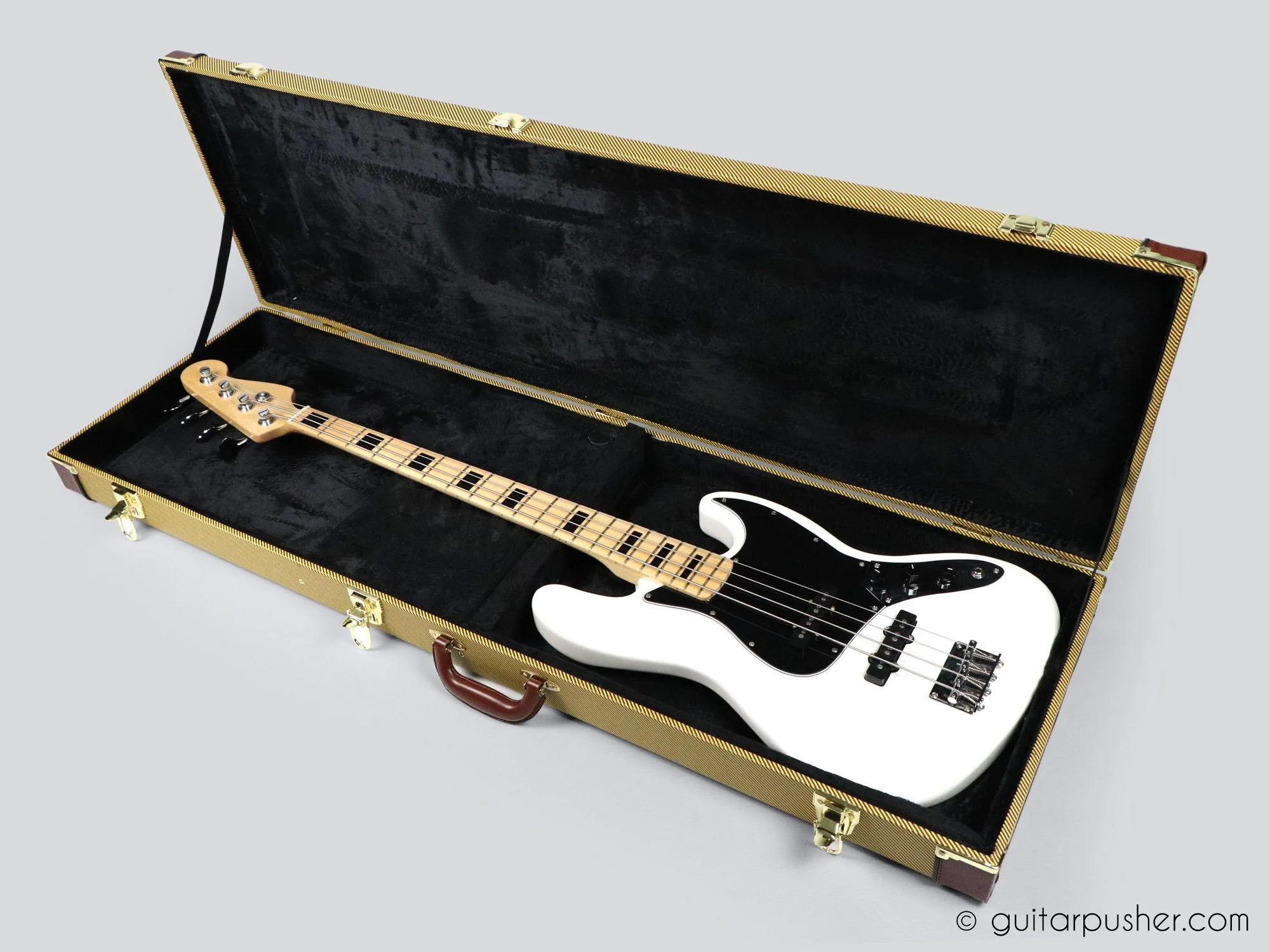 G-Craft HC-136 Deluxe Hard Case for Electric BASS - Tweed - Image 3