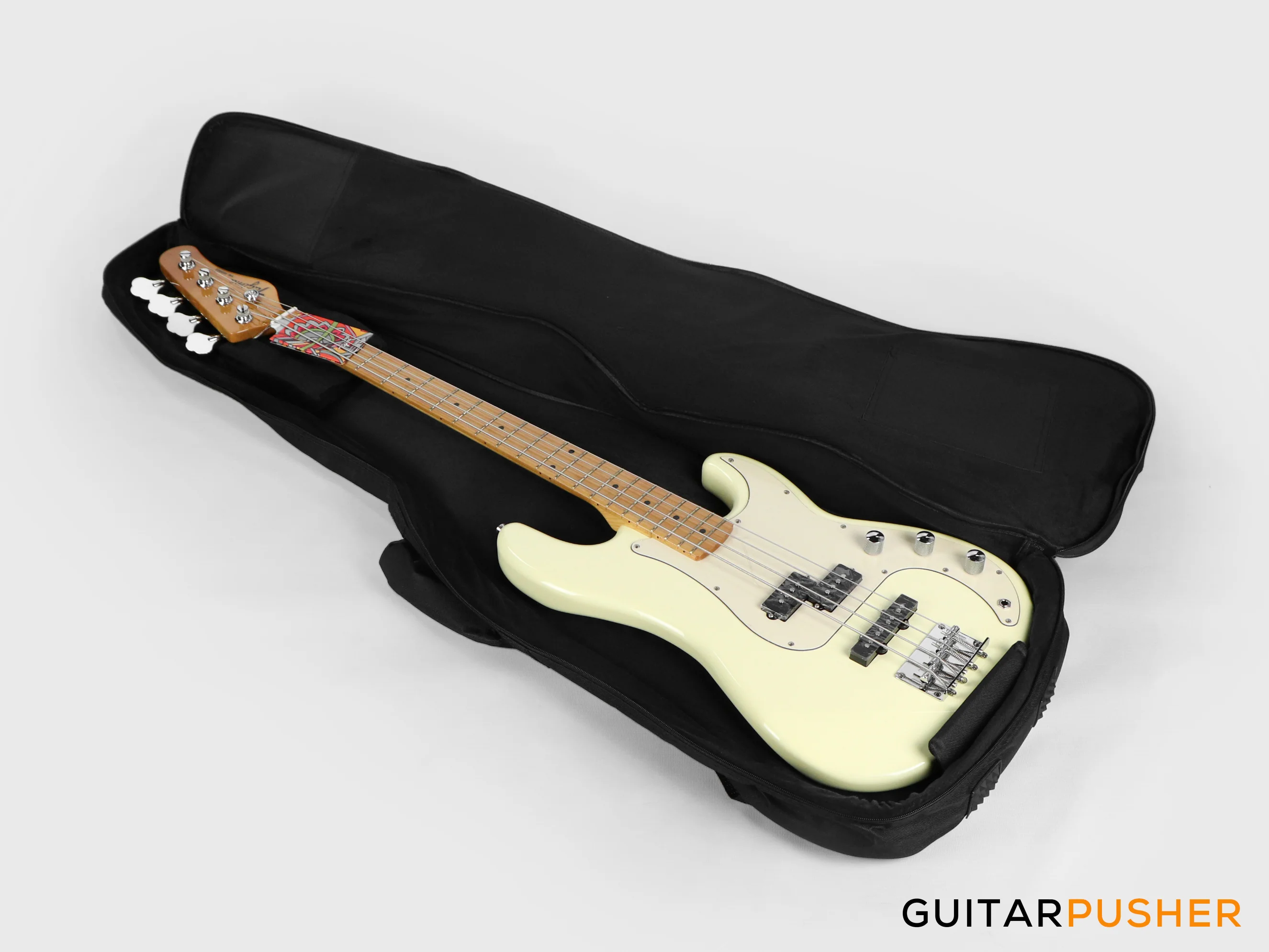 G-Craft LUX Lite B Padded Gig Bag for Bass Guitar - Image 6