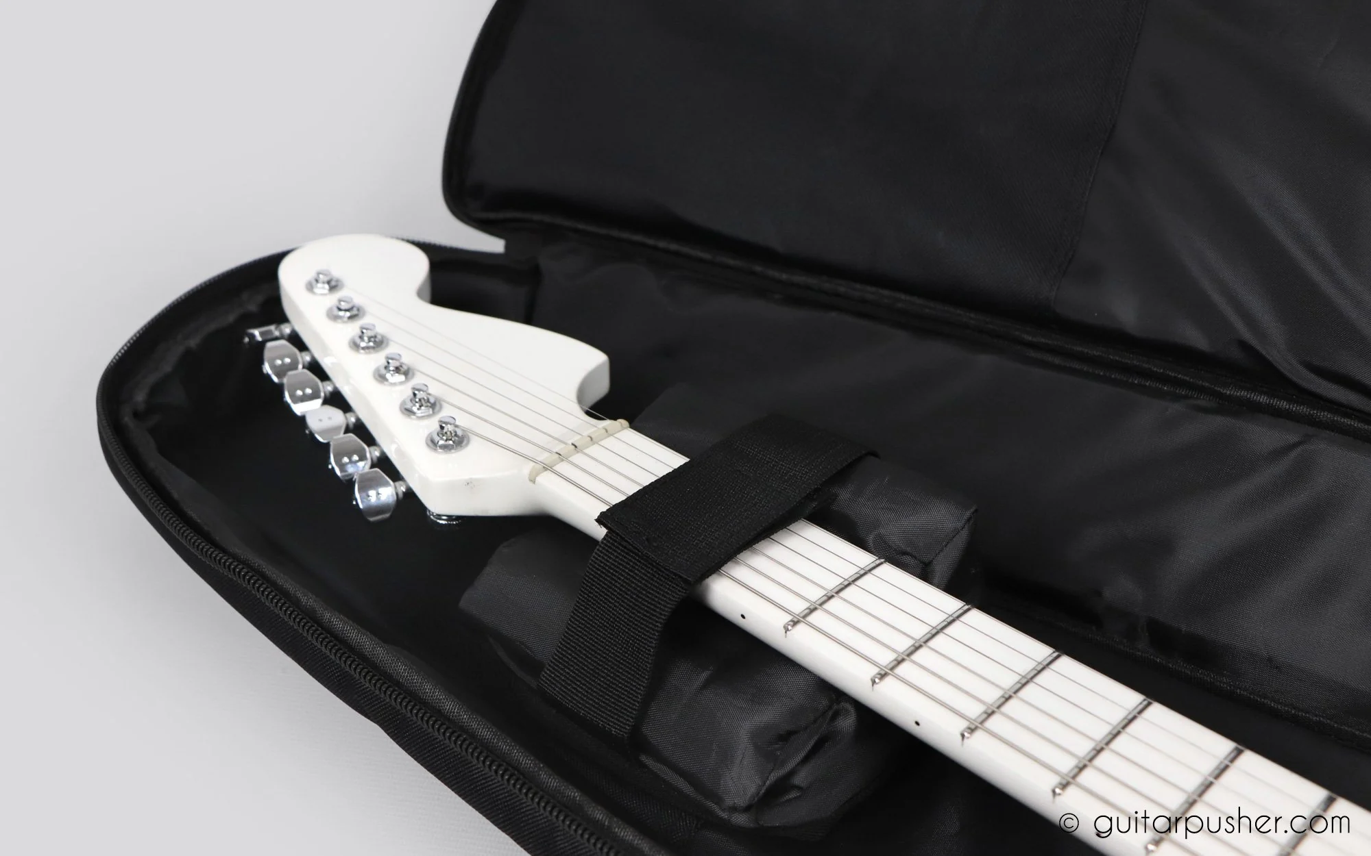G-Craft LUX Lite E Padded Gig Bag for Electric Guitar - Image 9