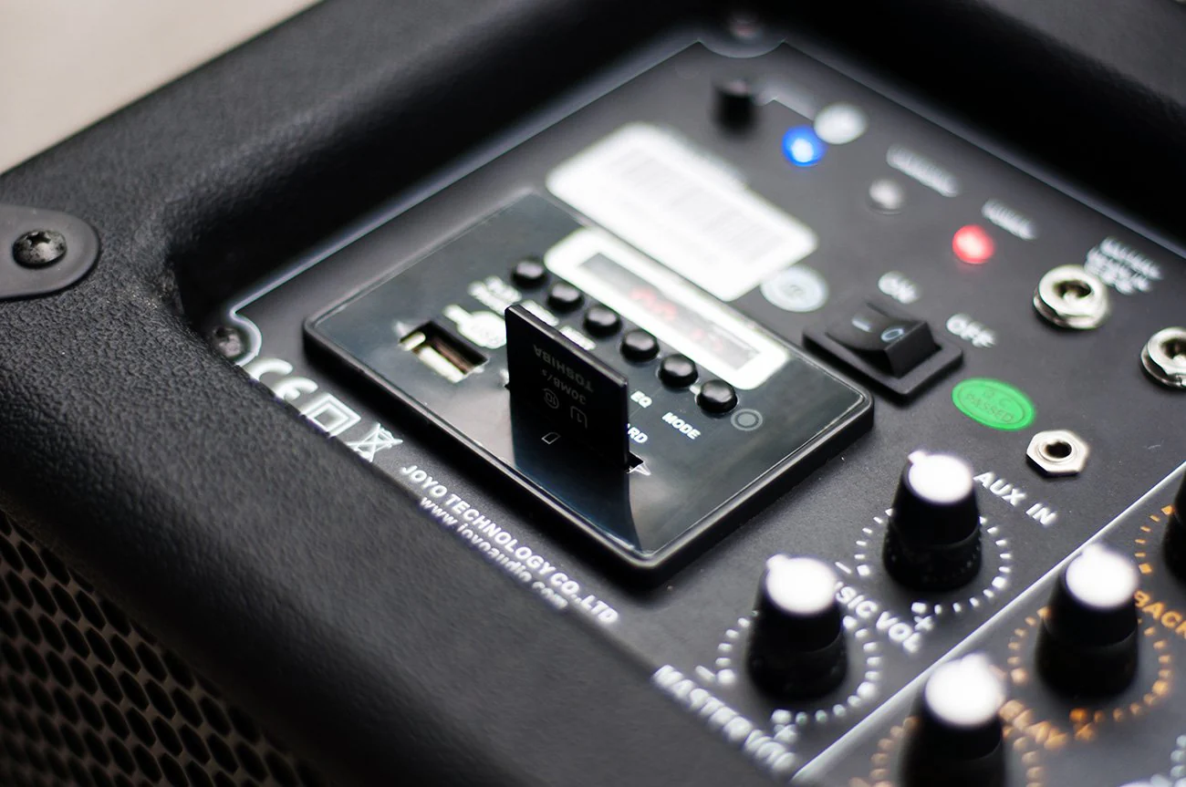 Joyo JPA-863 Portable PA with Wireless Handheld Microphone and Headset - Image 3
