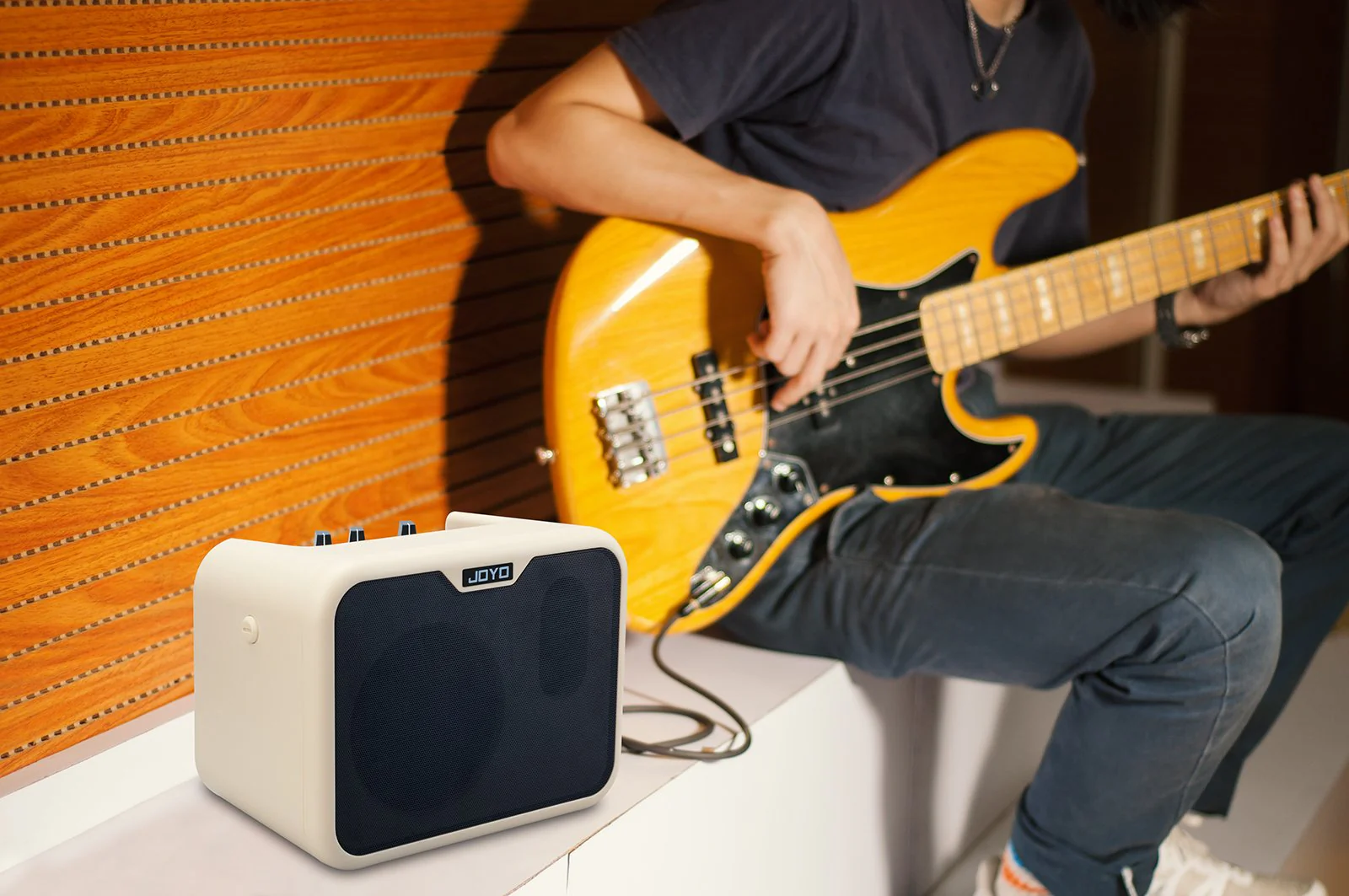 Joyo MA-10B 10watts Mini Bass Amplifier - Image 8