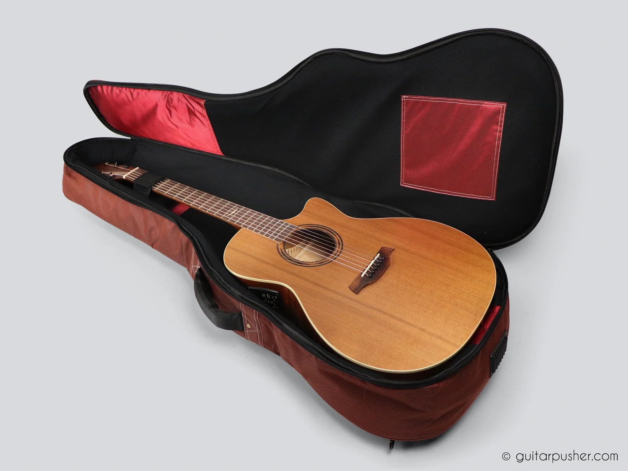 Kavaborg Acoustic Guitar Gig Bag (HG600F) - Image 46