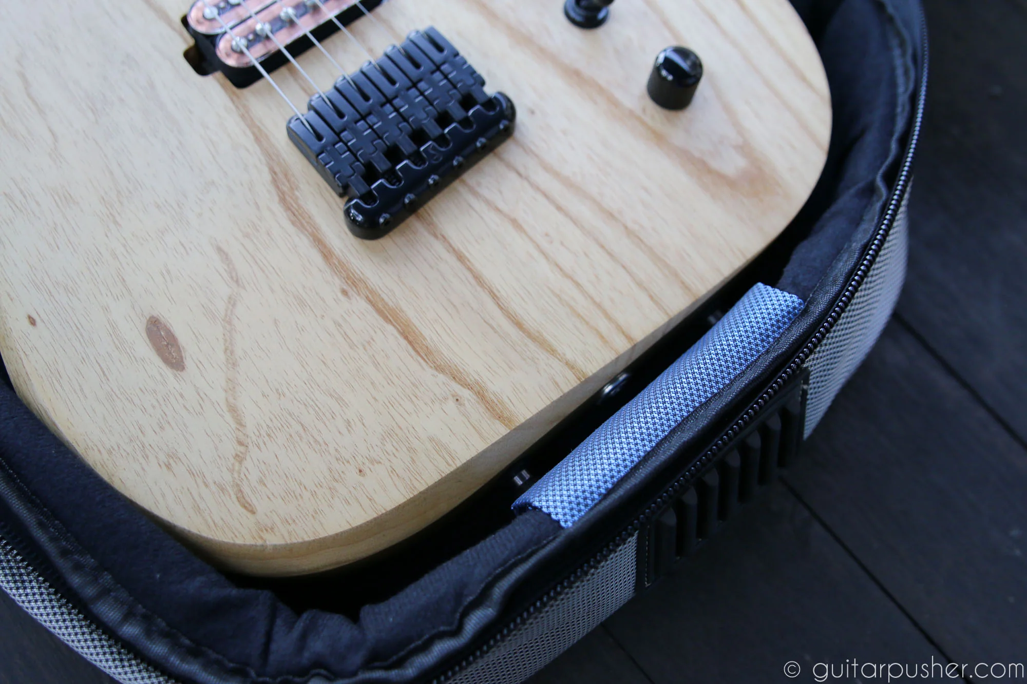Kavaborg Electric Guitar Gig Bag (HG600E) - Image 13