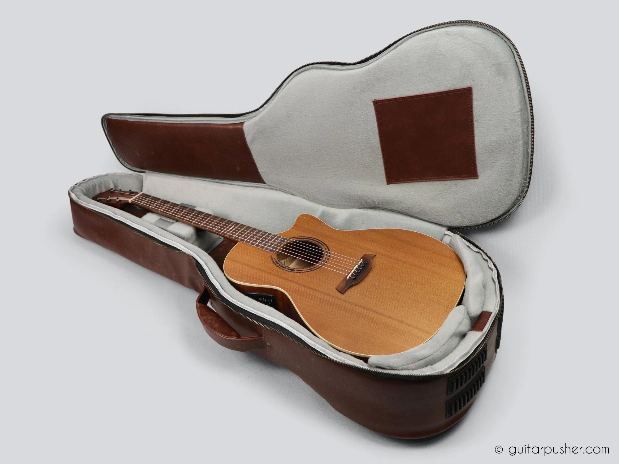 Kavaborg KTP99 Premium Acoustic Guitar Gig Bag - Image 28