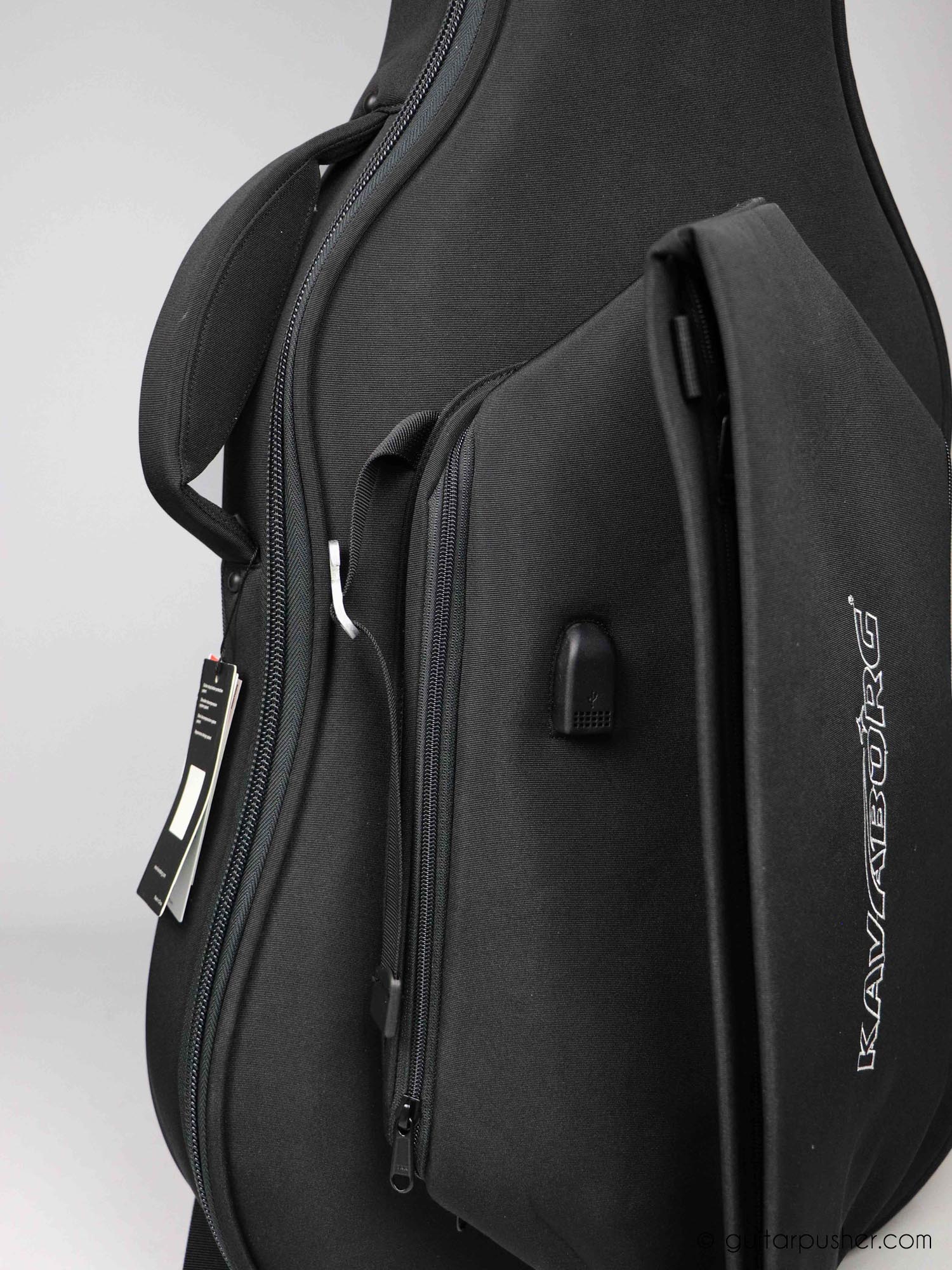 Kavaborg LUX Waterproof Heavy Padded Bass Guitar Gig Bag (FB-90B) - Image 21