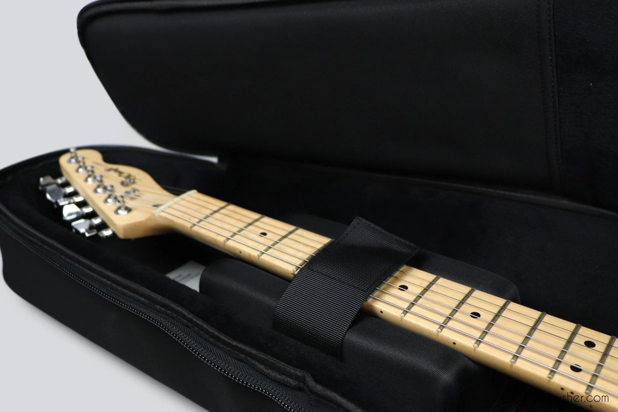 Kavaborg LUX Waterproof Heavy Padded Electric Guitar Gig Bag (FB-50E) - Image 29