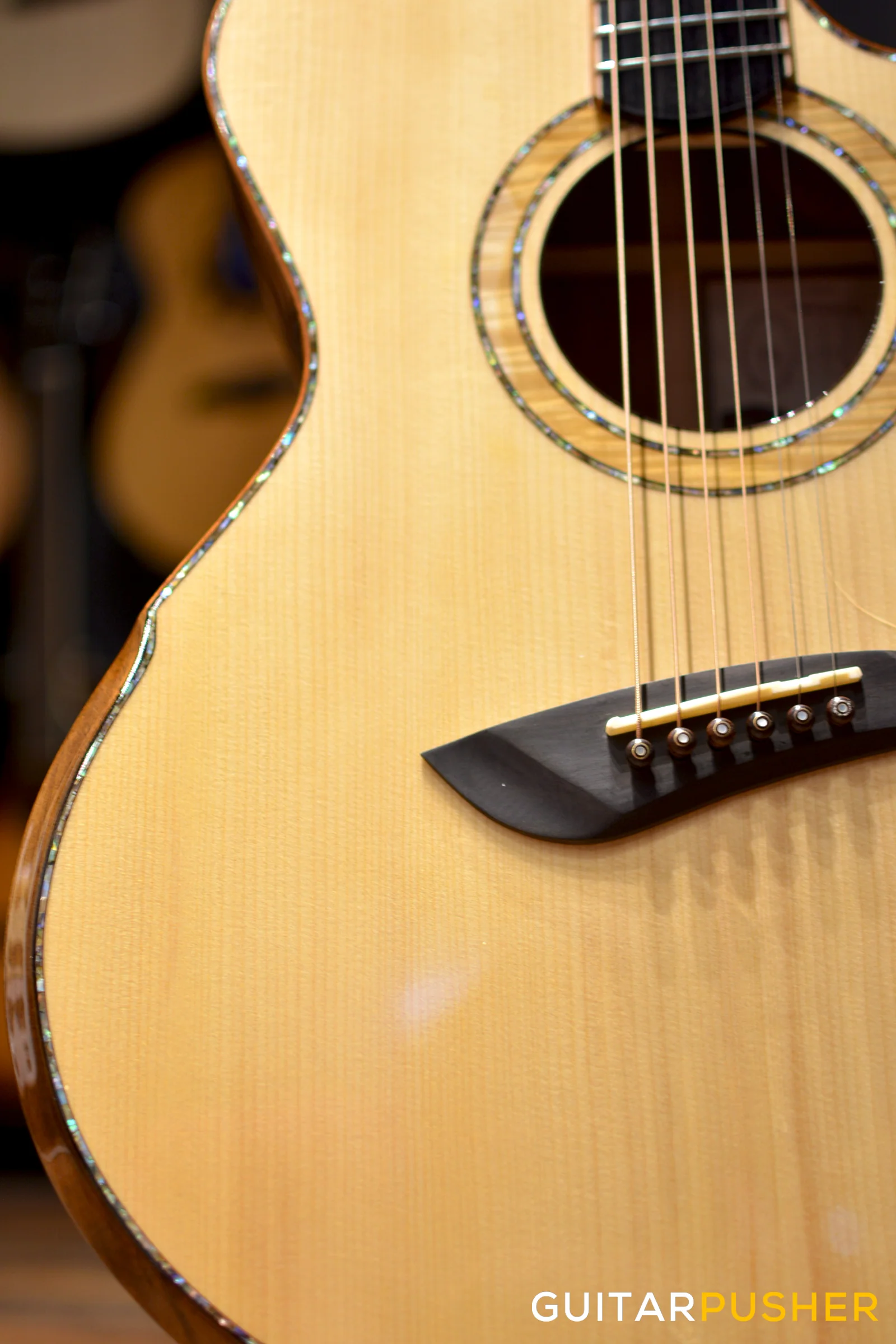 Maestro Custom Series Singa-K CSB A FF All-Solid Wood Adirondack Spruce/Pacific Koa Fanned Fret Acoustic Guitar - Image 7