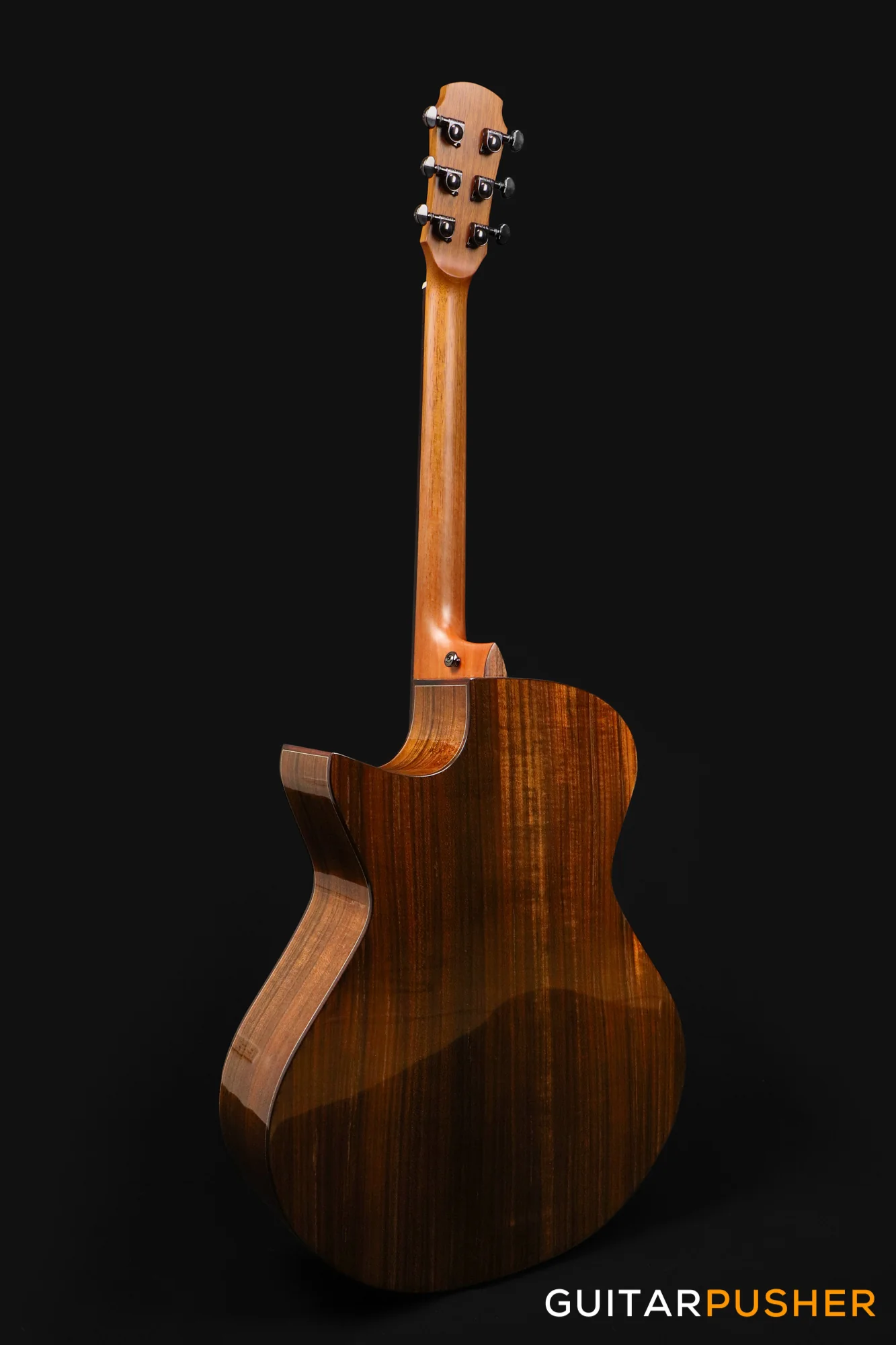 Maestro Custom Series Singa-OV CSB Sitka Spruce/African Ovangkol - Image 5