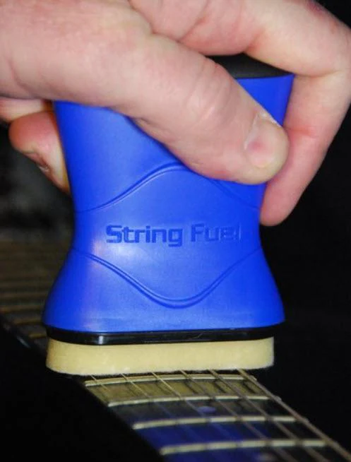 Music Nomad Premium String Care Kit MN145 - Image 2