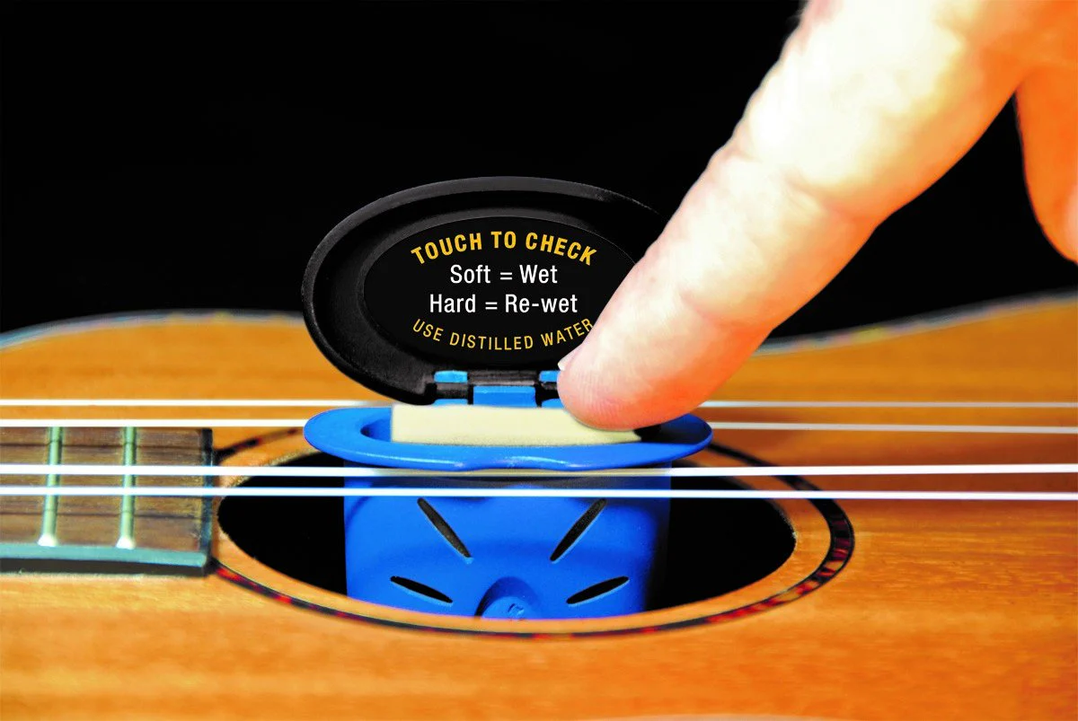 Music Nomad The Humilele - Ukulele Humidifier MN302 - Image 8