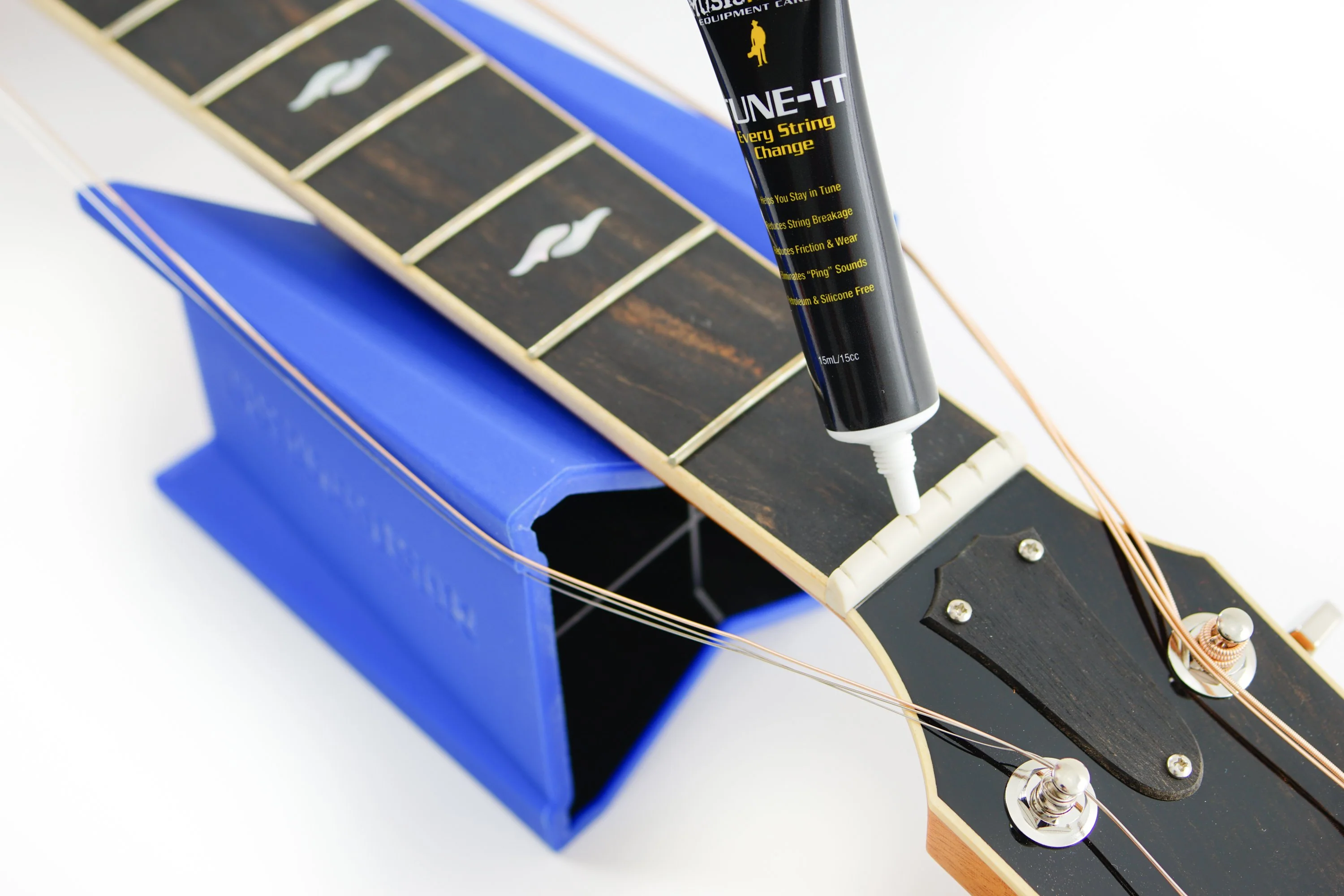 Music Nomad TUNE-IT String Instrument Lubricant MN106 - Image 8