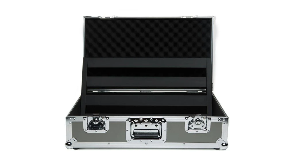 Pedaltrain Classic 2 (24 x 12.5) Pedalboard - Image 8