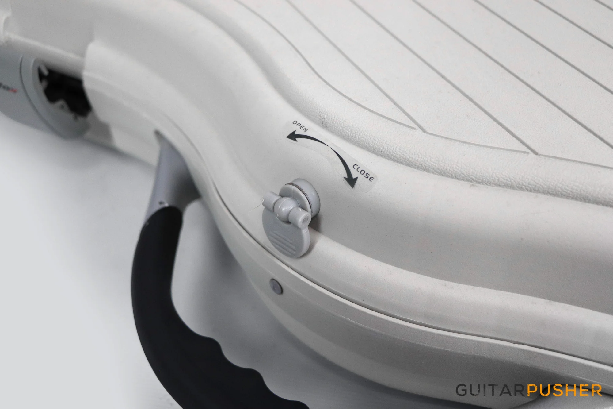 Prefox CE101 Water-resistant case for Strat / Tele - Black - Image 13