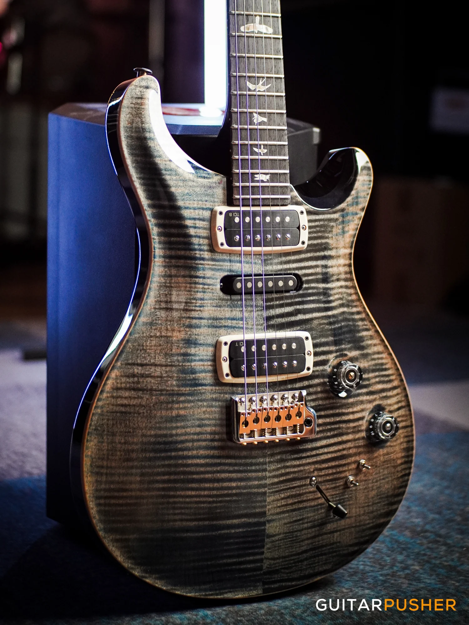 PRS Guitars Modern Eagle V Electric Guitar (Faded Whale Blue) - Image 3