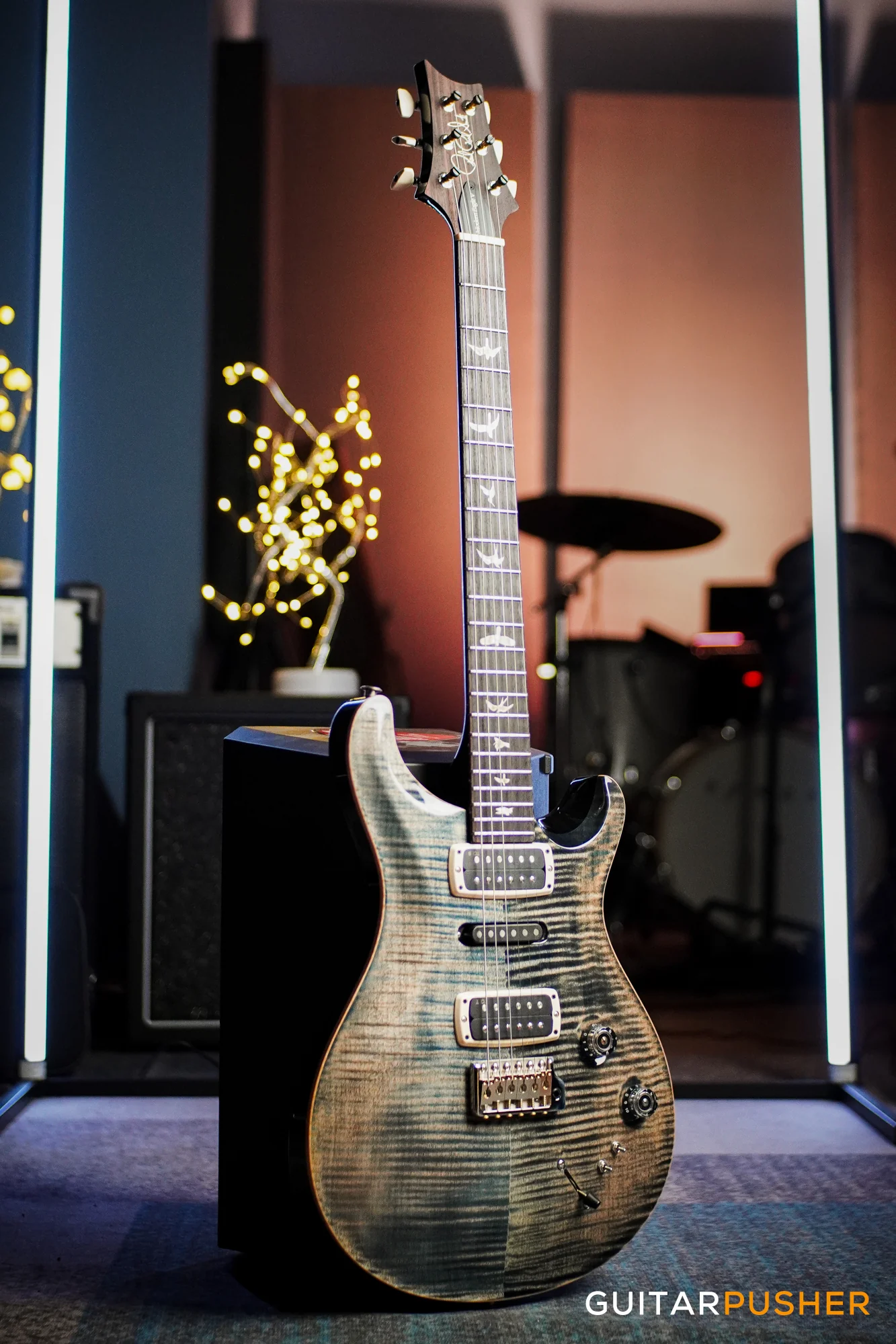 PRS Guitars Modern Eagle V Electric Guitar (Faded Whale Blue) - Image 4