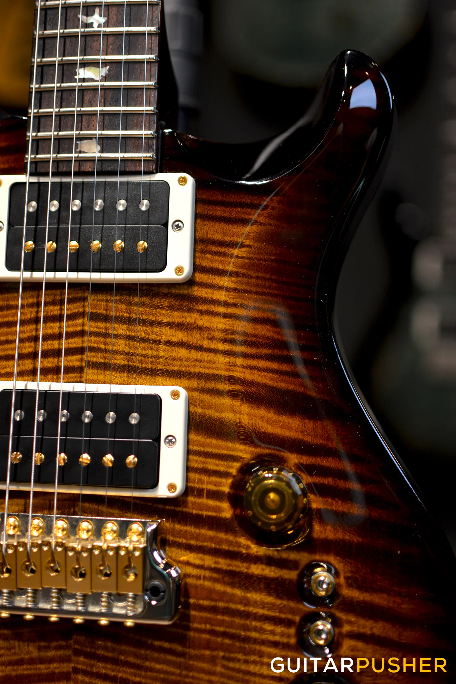 PRS Guitars USA 35th Anniversary Custom 24 Black Gold Burst 10-Top - Image 2