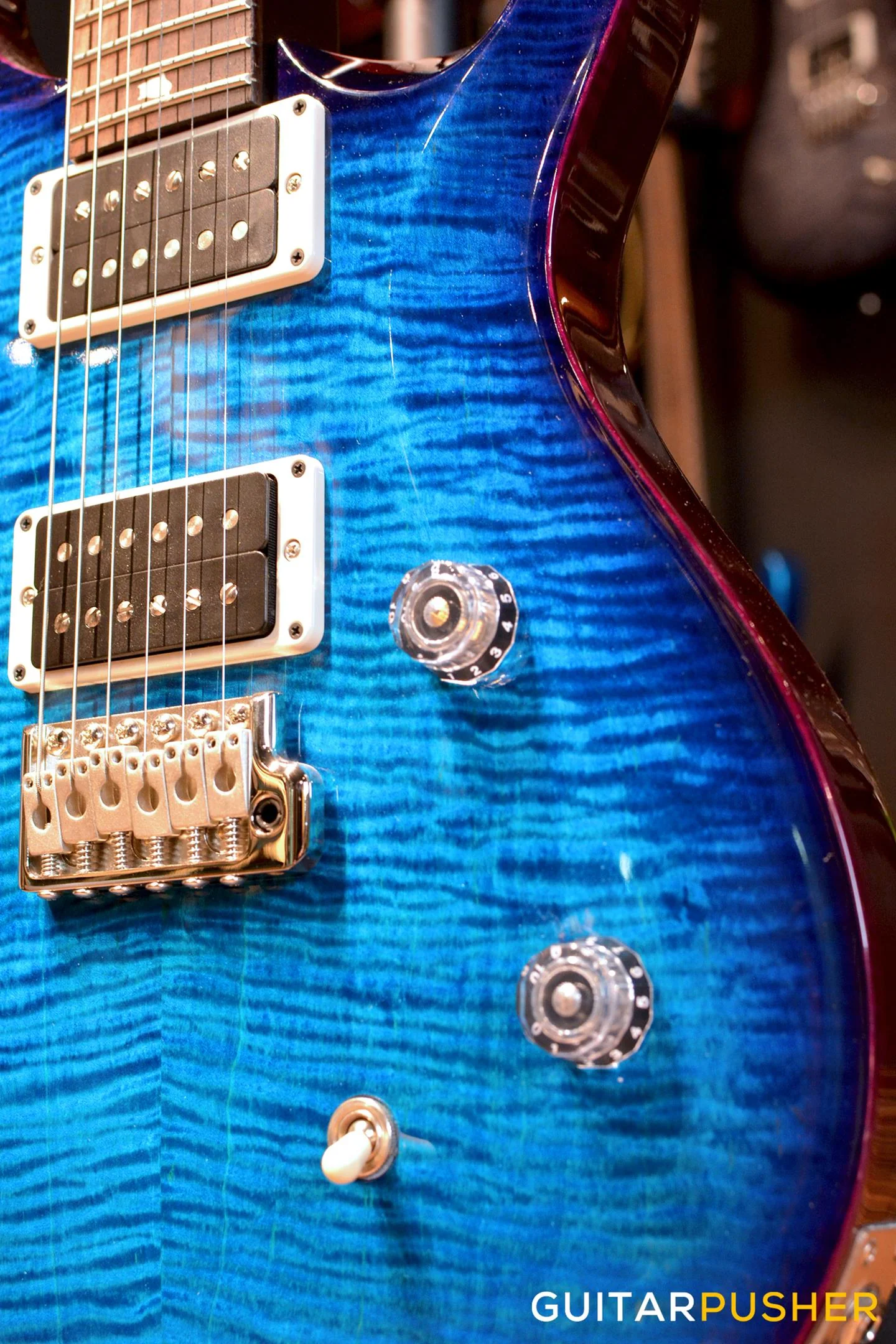 PRS Guitars USA Bolt-On CE 24 Semi-Hollow Blue Matteo Smokeburst - Image 4