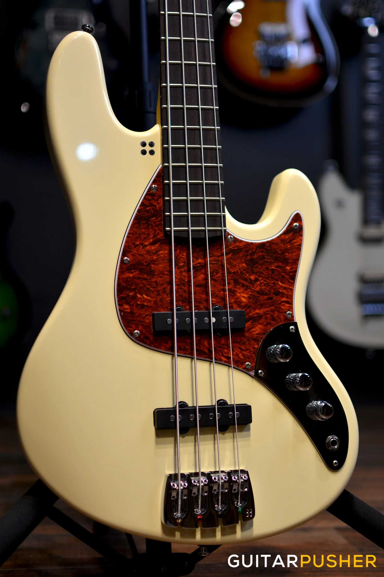 Sandberg Electra TT 4-String Bass - Cream - Image 3