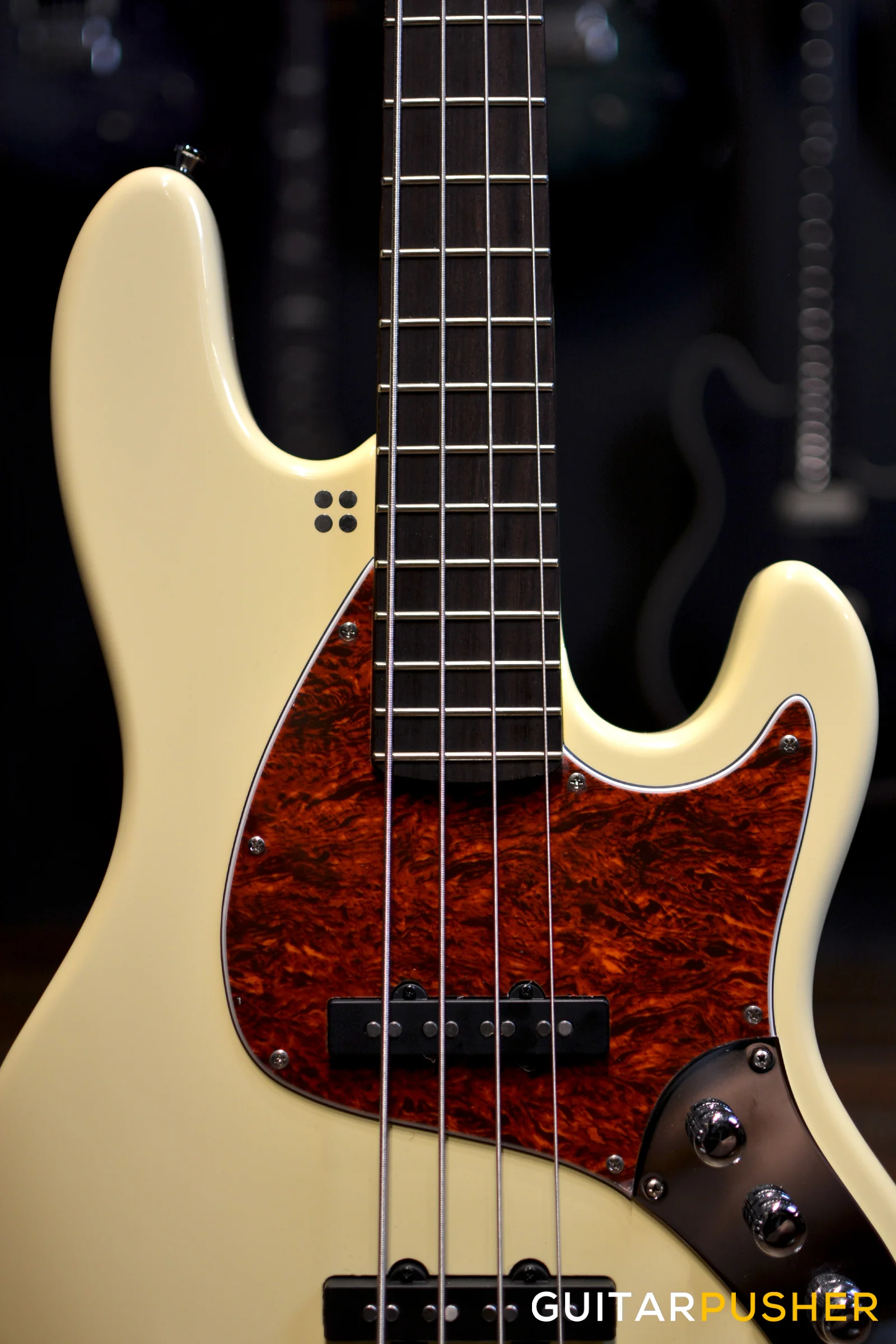 Sandberg Electra TT 4-String Bass - Cream - Image 6