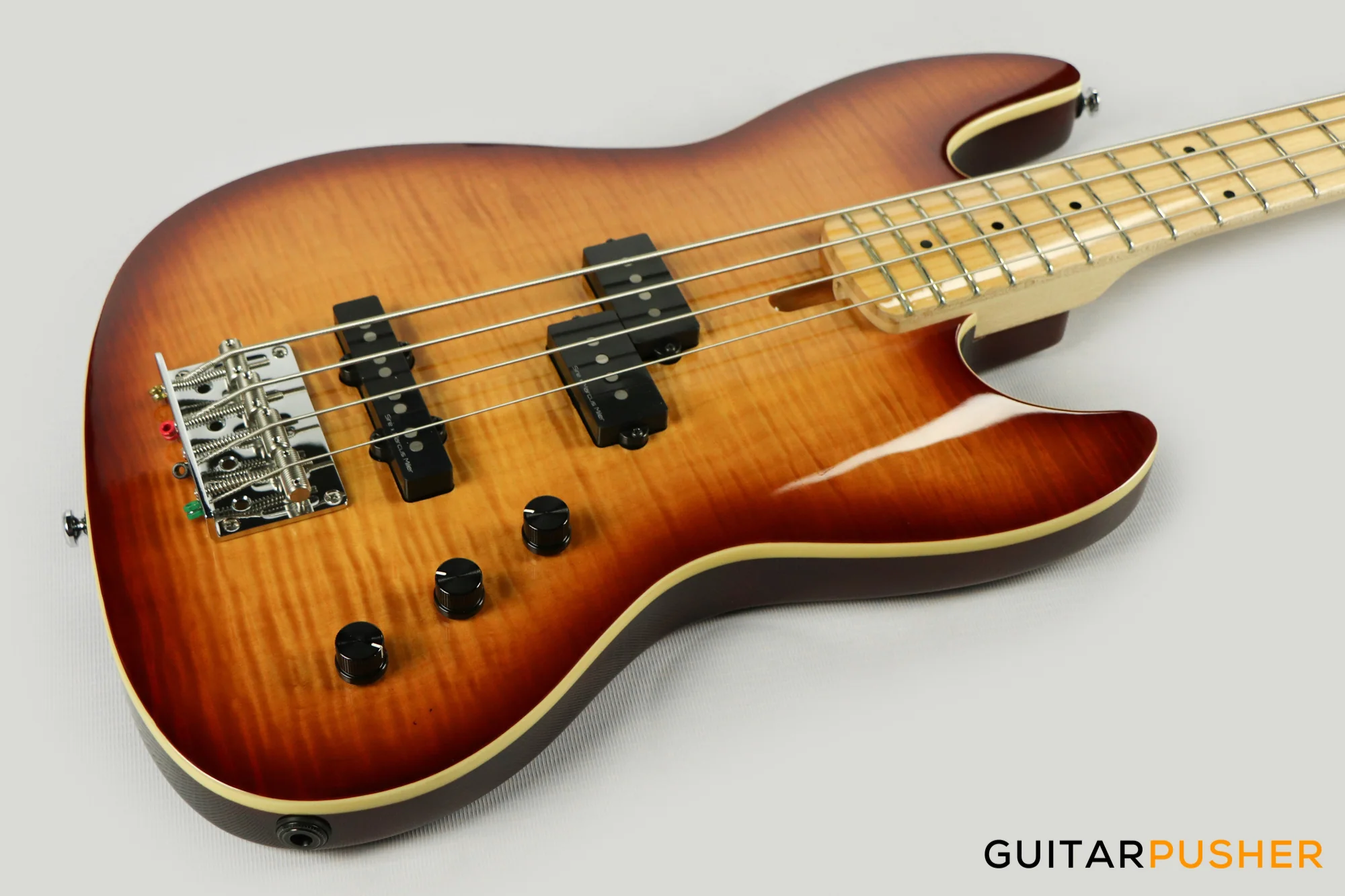 Sire U5 Alder Short Scale 4-String P+J Bass (2023) - Tobacco Sunburst - Image 2