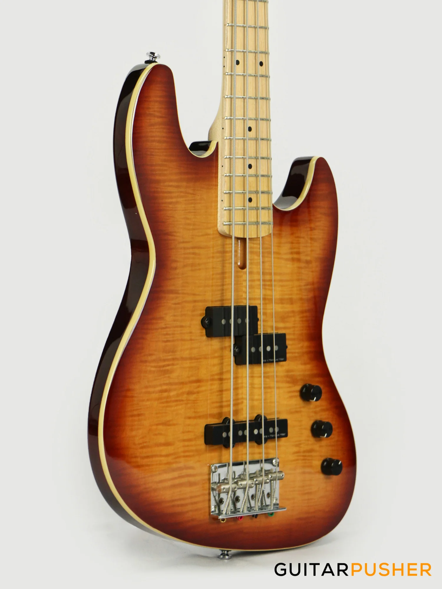 Sire U5 Alder Short Scale 4-String P+J Bass (2023) - Tobacco Sunburst - Image 5