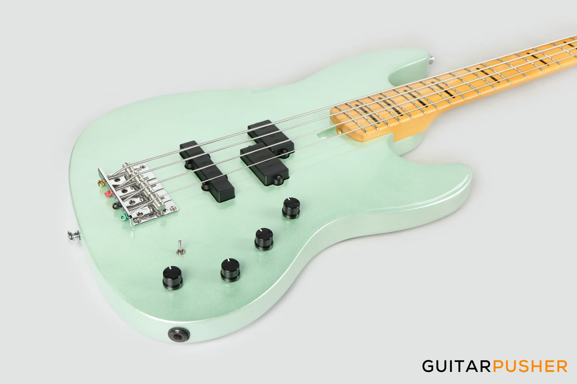 Sire U7 Alder 4-String P+J Bass - Surf Green Metallic (2024) - Image 10