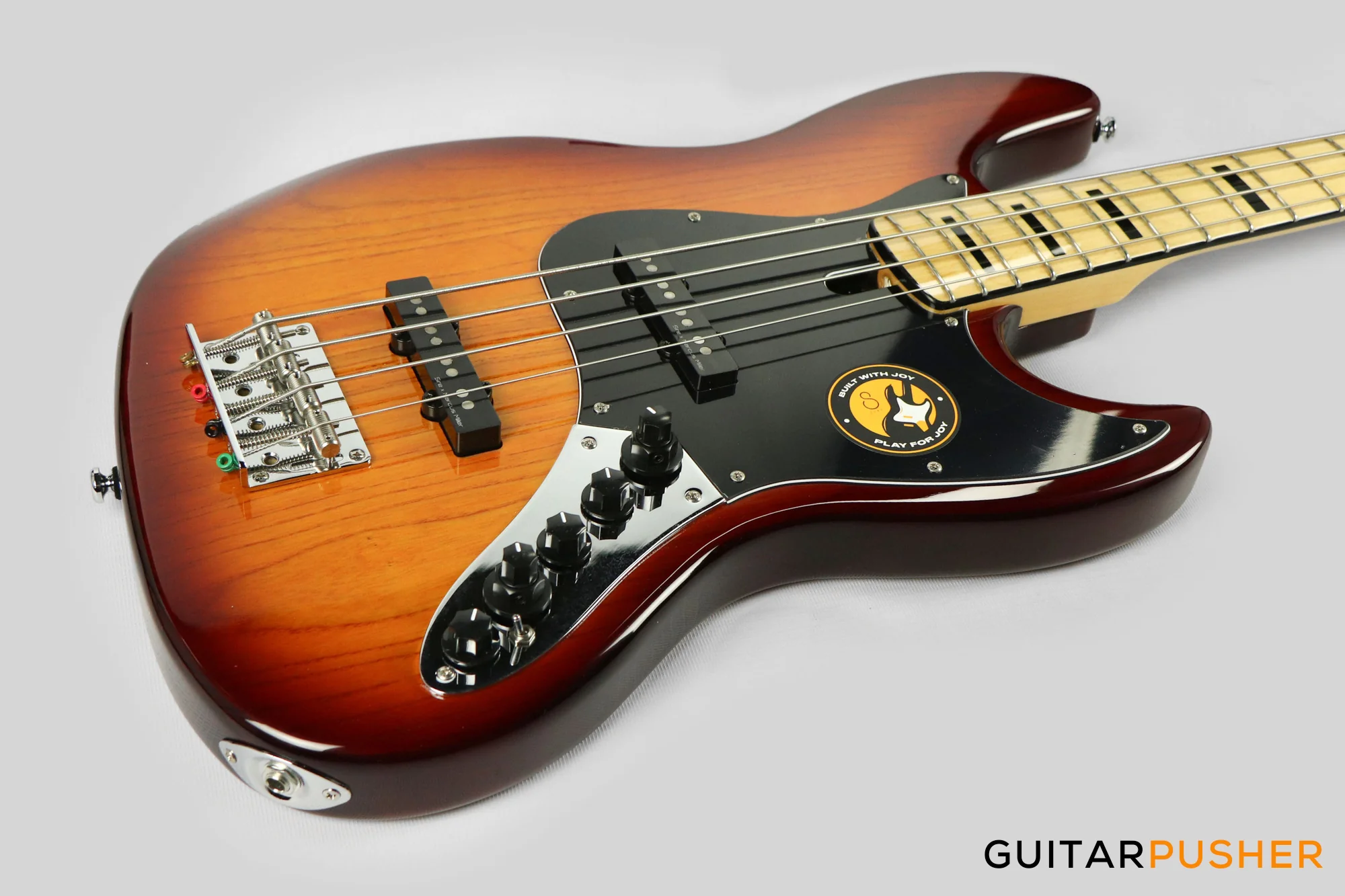 Sire V7 Vintage Swamp Ash 4-String JB Bass Tobacco Sunburst (2023) - Image 10
