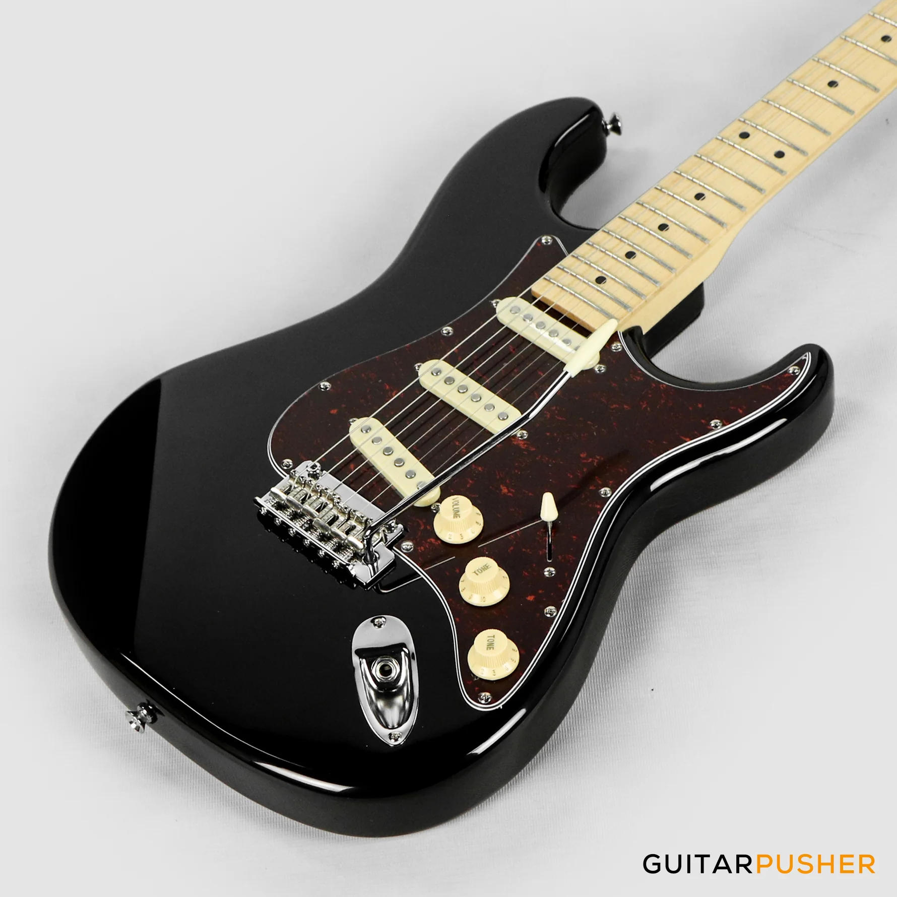Tagima New T-635 Classic Series S Style Electric Guitar - Black (Maple Fingerboard/Tortoise Shell Pickguard) - Image 9