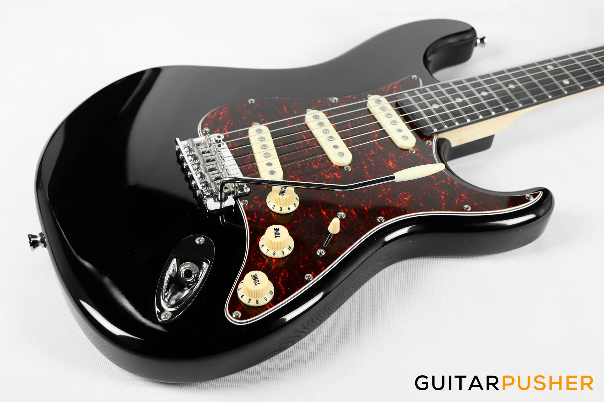 Tagima New T-635 Classic Series S Style Electric Guitar - Black (Rosewood Fingerboard/Tortoise Shell Pickguard) - Image 6