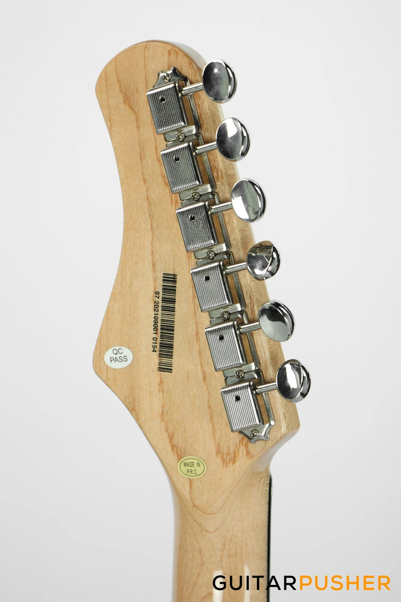 Tagima New T-635 Classic Series S Style Electric Guitar - Black (Rosewood Fingerboard/Tortoise Shell Pickguard) - Image 8
