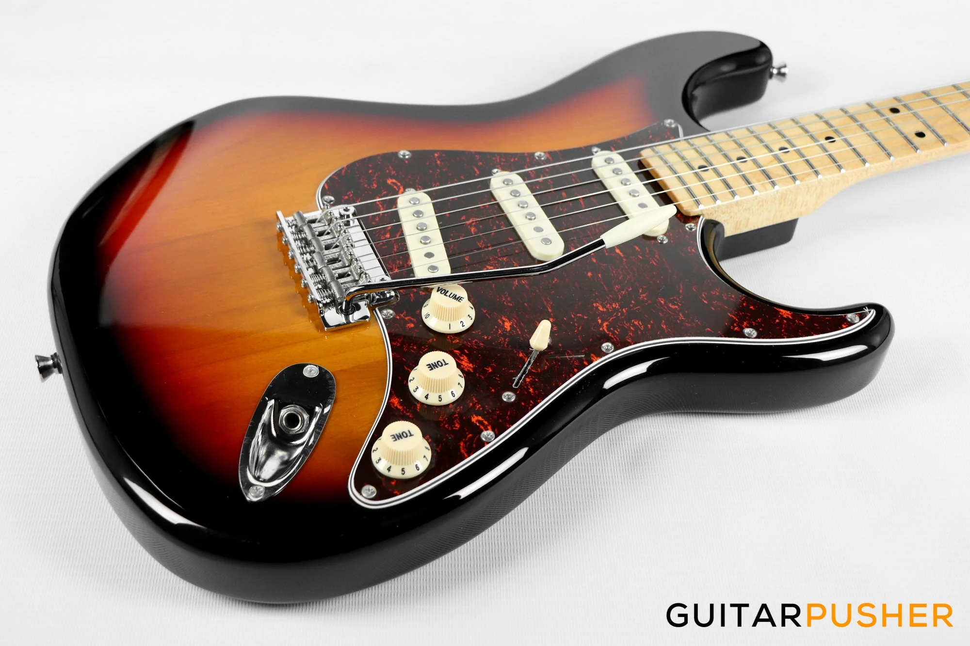 Tagima New T-635 Classic Series S Style Electric Guitar - Sunburst (Maple Fingerboard/Tortoise Shell Pickguard) - Image 4