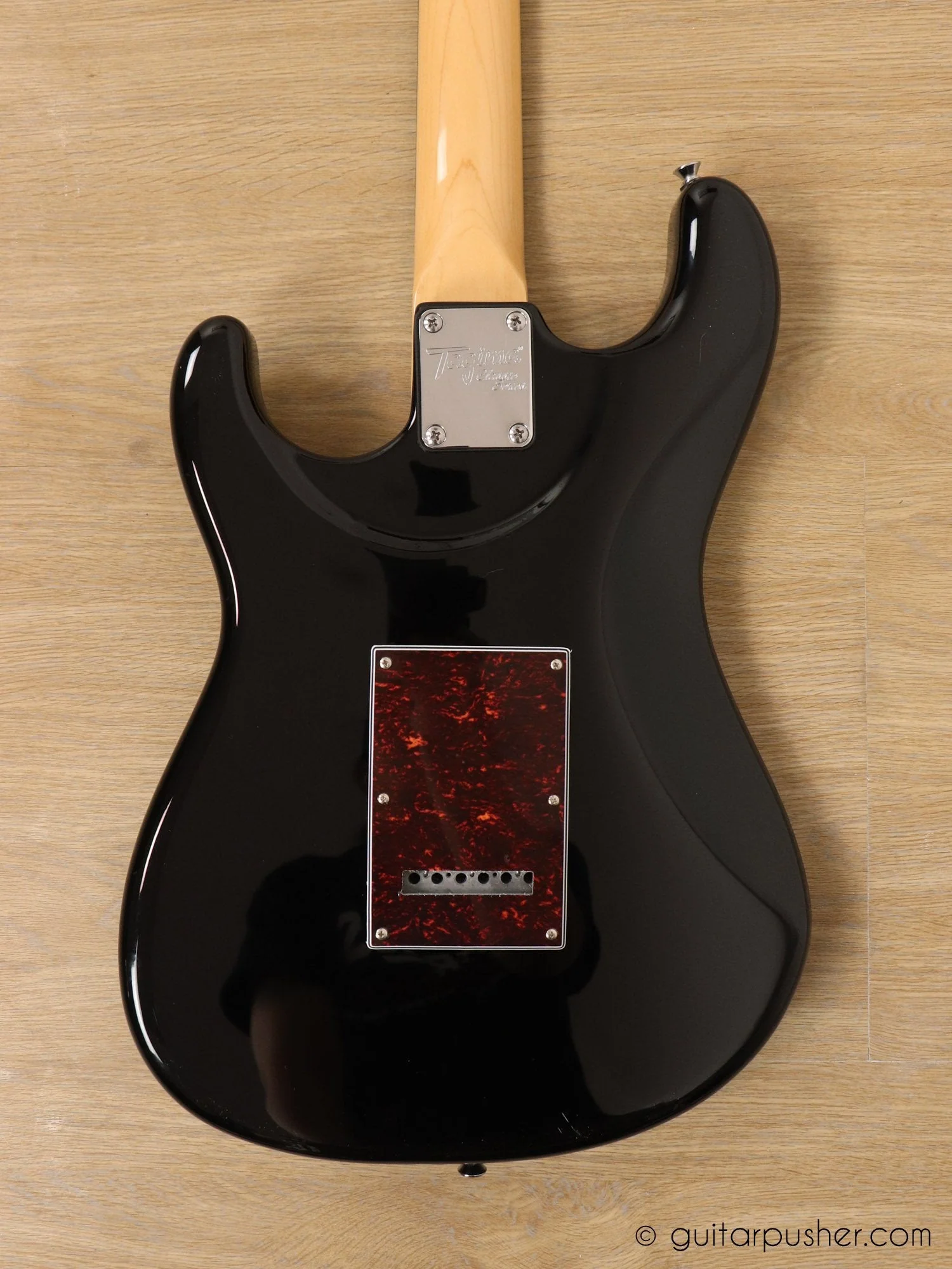 Tagima New T-635 PRO Classic Series S Style HSS Electric Guitar - Black (Rosewood Fingerboard/Tortoise Shell Pickguard) - Image 2