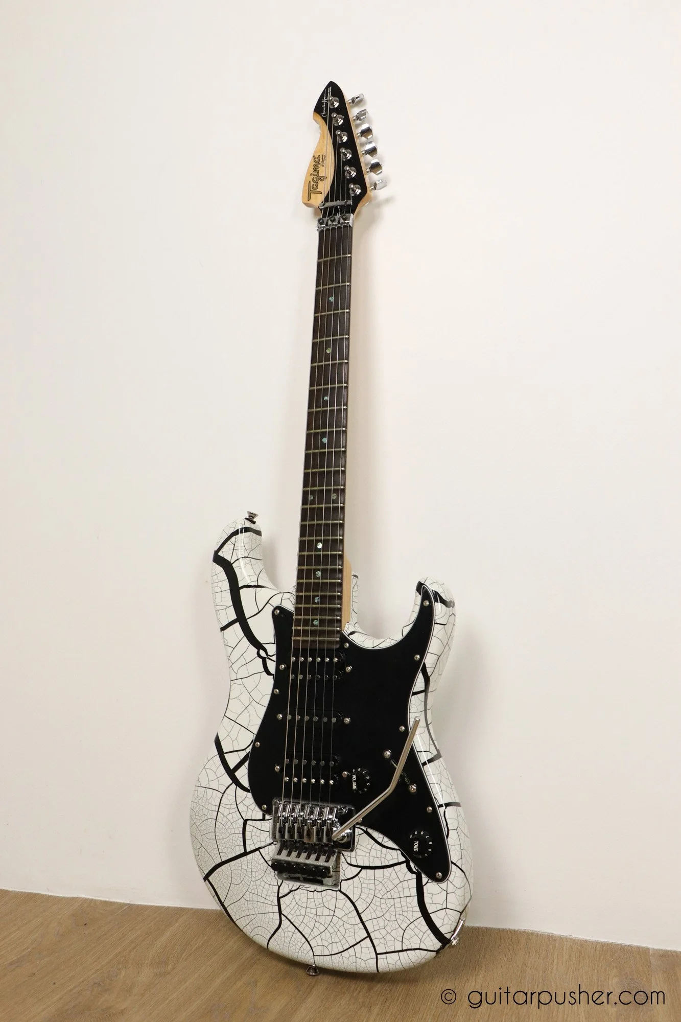 Tagima Signature Series JA-2 HSH S-Style w/ Gotoh Floyd Rose System - White Crack - Image 4
