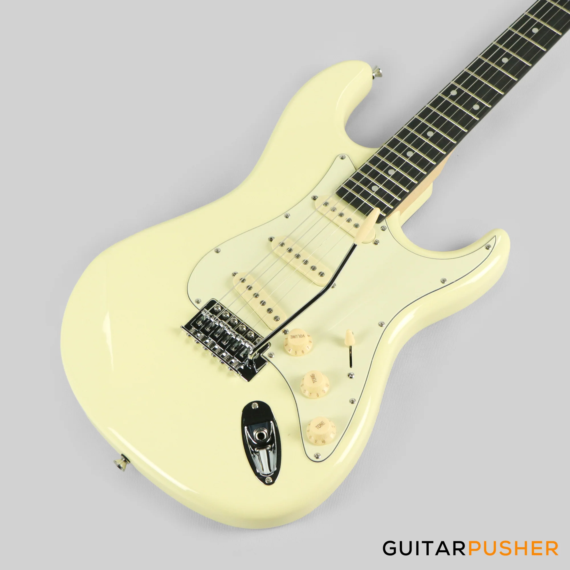 Tagima TG-500 S-Style Woodstock Series - White Vintage (Ebony Fingerboard/Alpine White Pickguard) - Image 10