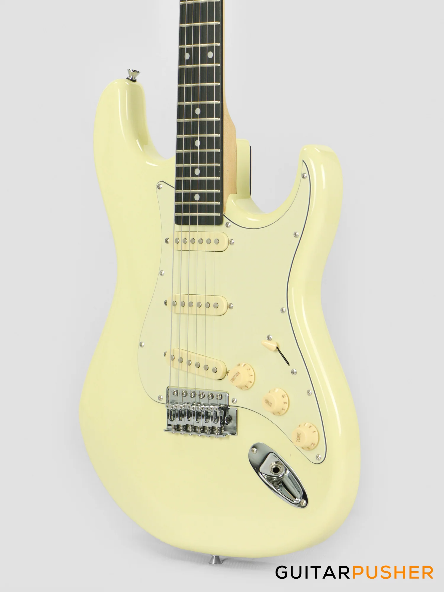 Tagima TG-500 S-Style Woodstock Series - White Vintage (Ebony Fingerboard/Alpine White Pickguard) - Image 8