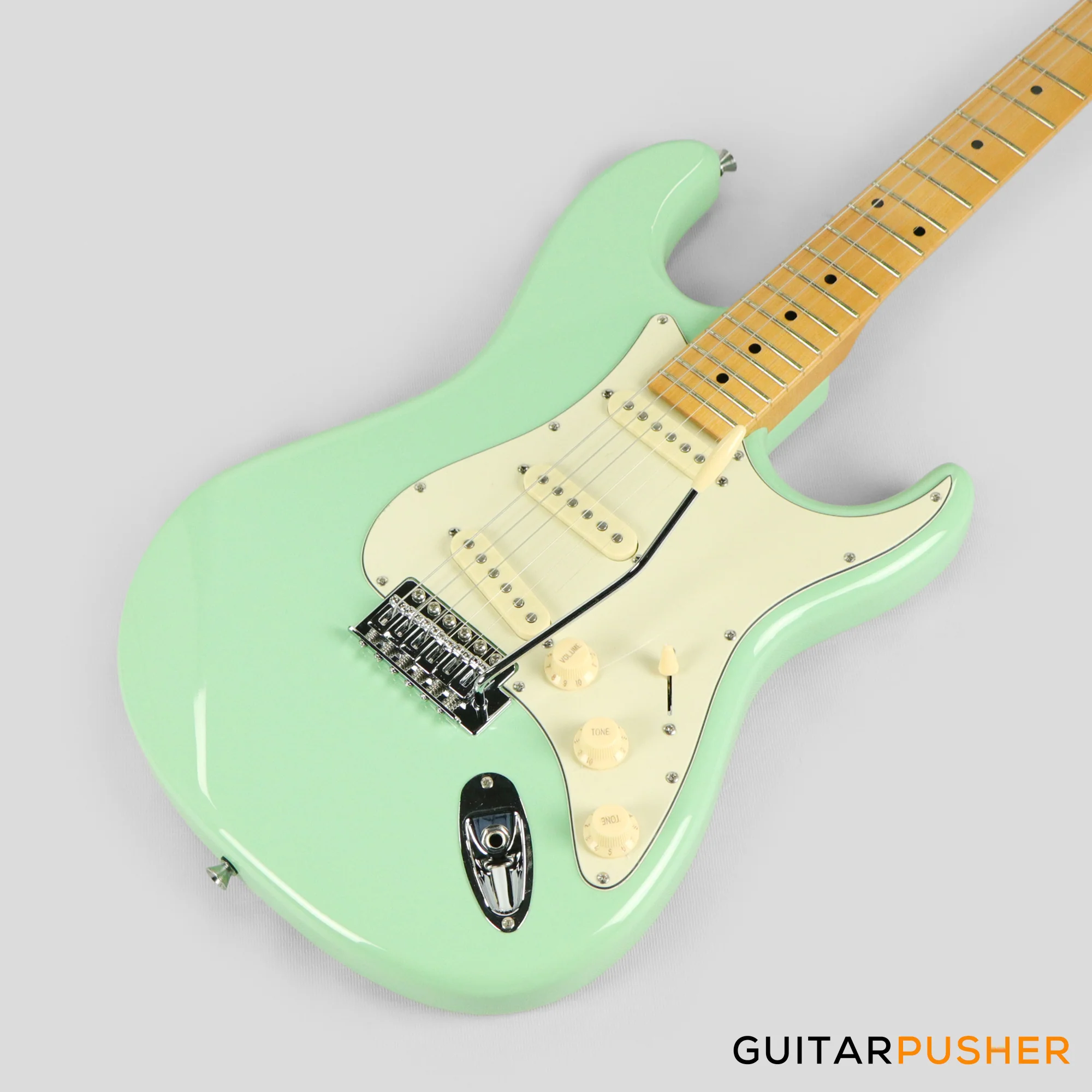Tagima TG-530 S-Style Woodstock Series - Surf Green (Maple Fingerboard/Alpine White Pickguard) - Image 10