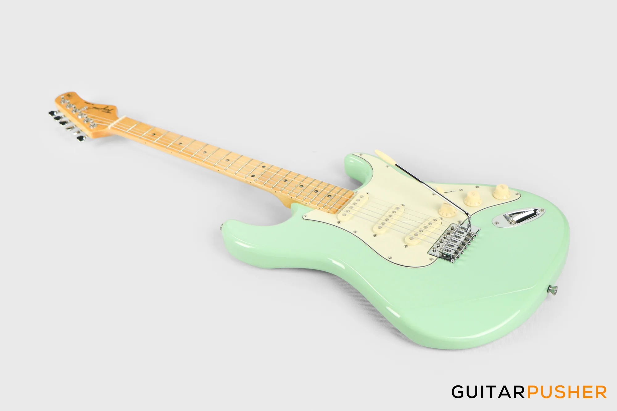 Tagima TG-530 S-Style Woodstock Series - Surf Green (Maple Fingerboard/Alpine White Pickguard) - Image 9