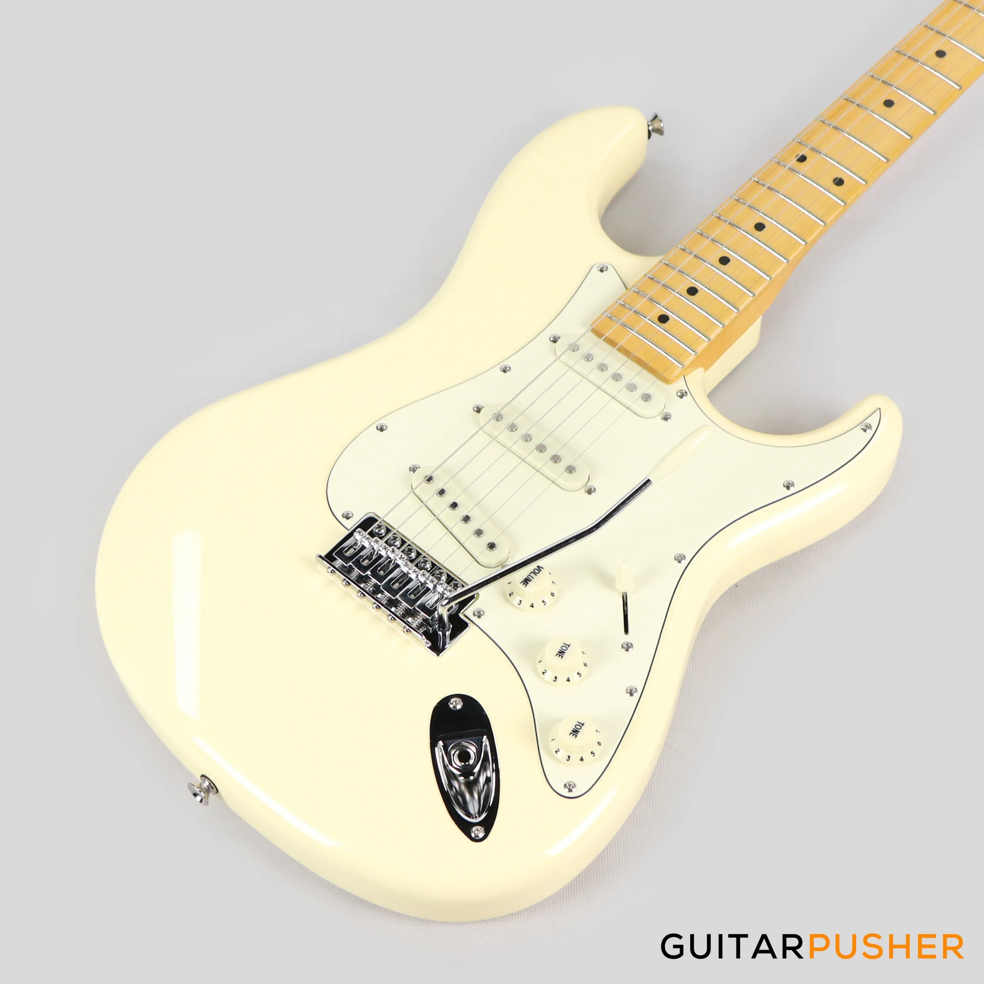 Tagima TG-530 S-Style Woodstock Series - Vintage White (Maple Fingerboard/Cream Pickguard) - Image 10