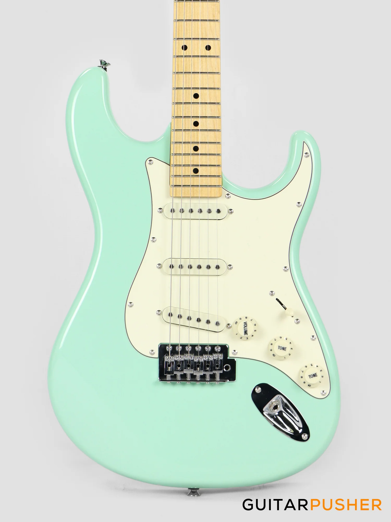 Tagima TG-530 Stratocaster Woodstock Series Surf Green - Maple/Vintage White