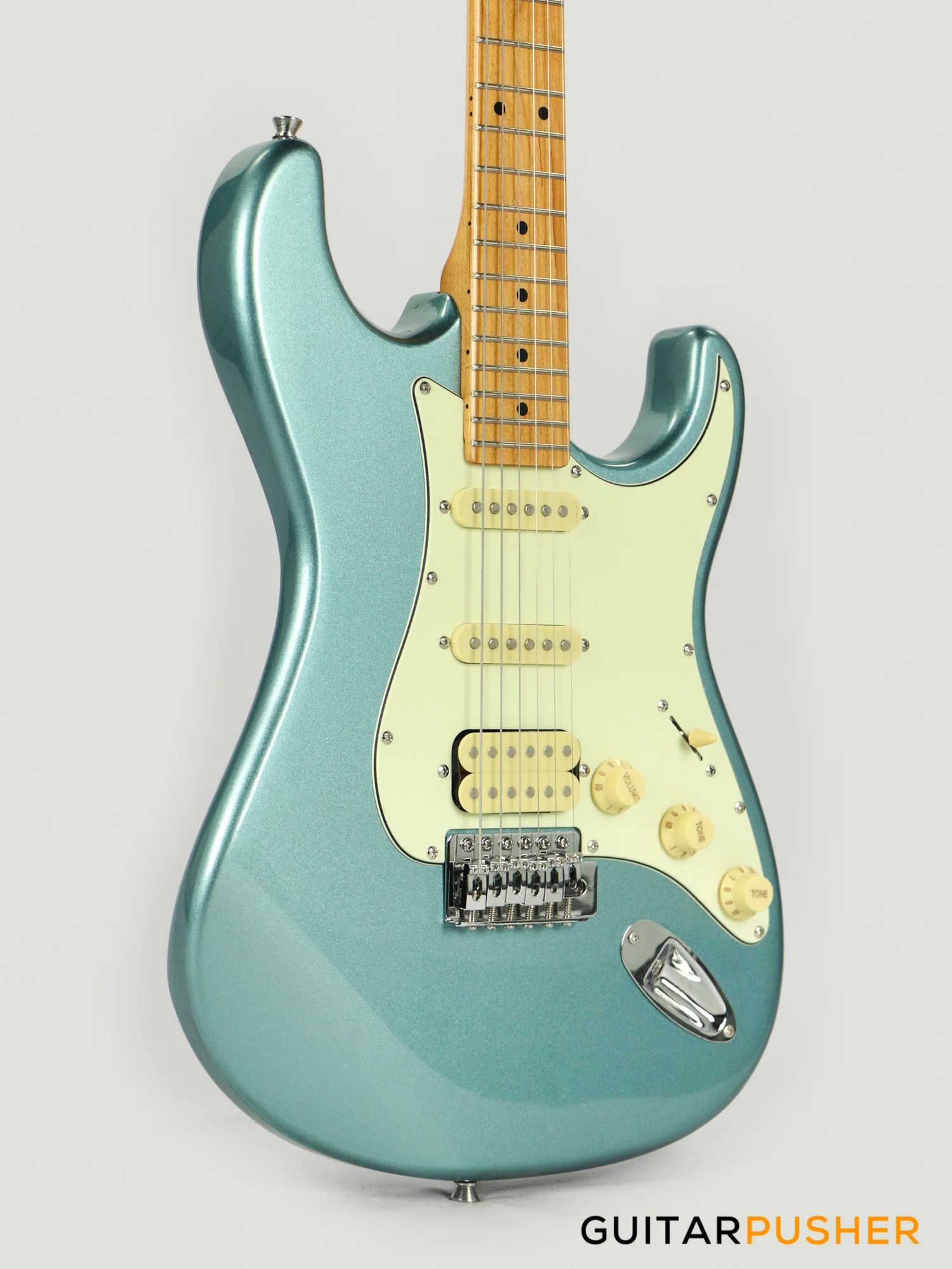 Tagima TG-540 HSS S-Style Woodstock Series - Lake Placid Blue - Image 2